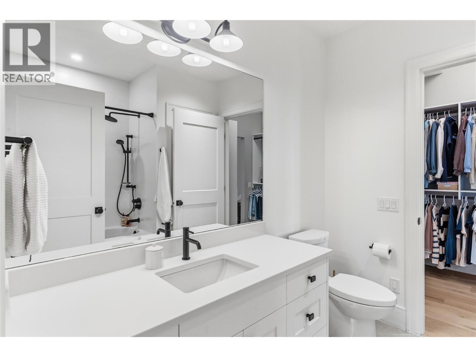 902 Lloyd Jones Drive, West Kelowna, British Columbia  V1Z 2X9 - Photo 61 - 10400172