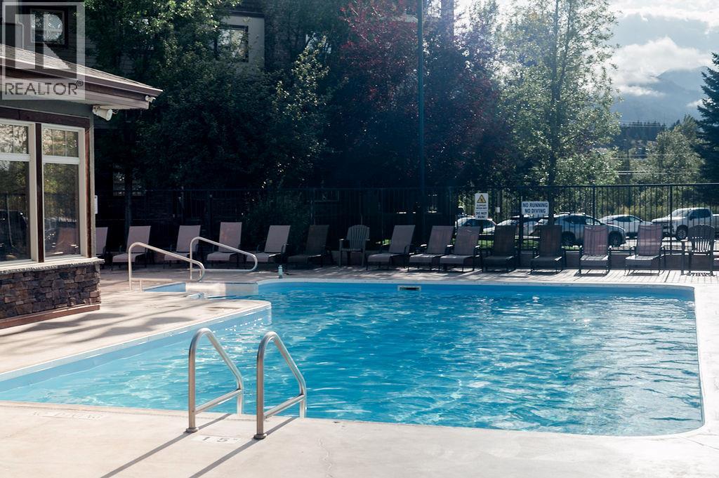 205 Third Avenue Unit# 2307, Invermere, British Columbia  V0A 1K7 - Photo 2 - 10400413