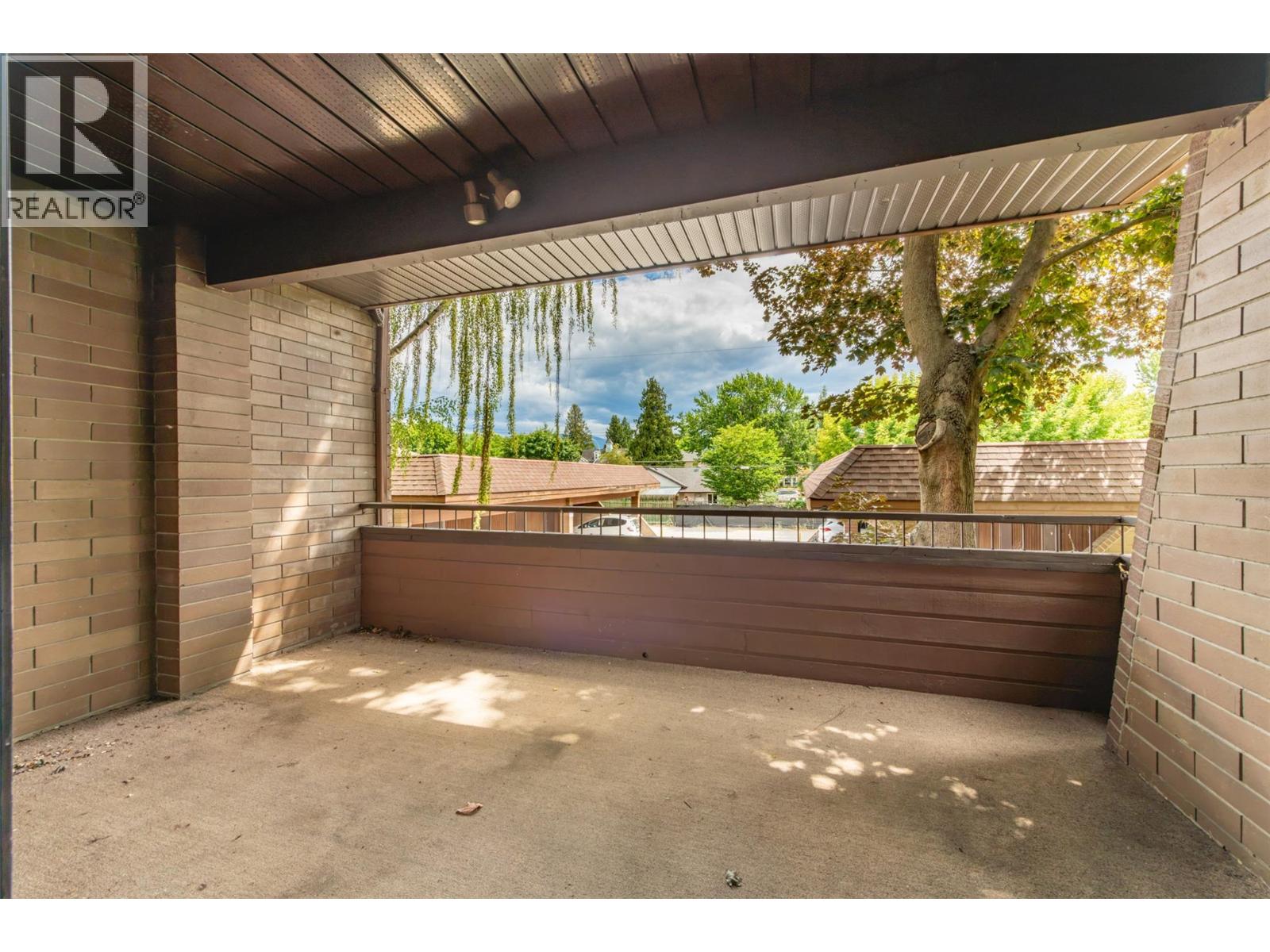 983 Bernard Avenue Unit# 206, Kelowna, British Columbia  V1Y 6P7 - Photo 6 - 10400412