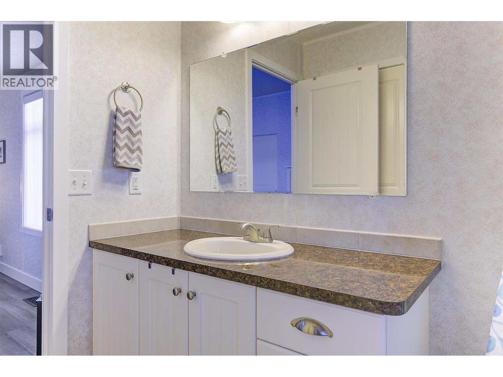 2440 Old Okanagan Highway Unit# 1304, West Kelowna, British Columbia  V4T 3A2 - Photo 26 - 10400497