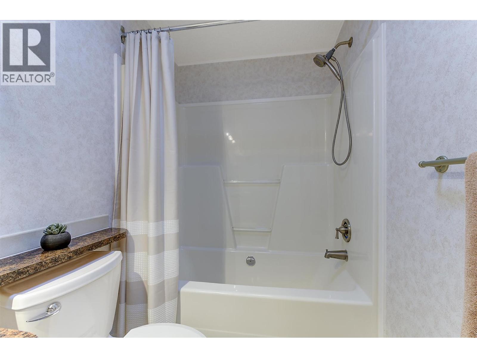 2440 Old Okanagan Highway Unit# 1304, West Kelowna, British Columbia  V4T 3A2 - Photo 32 - 10400497