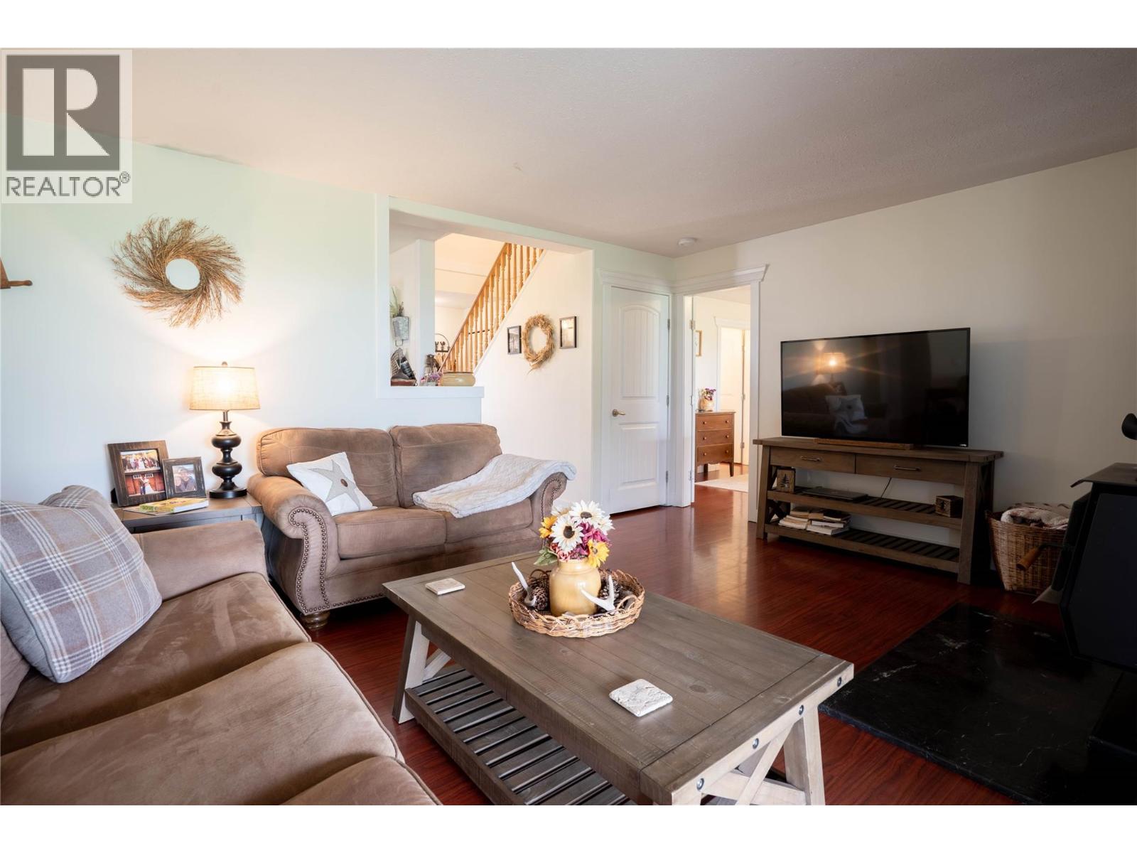 2328 Willgoose Road, Merritt, British Columbia  V1K 1N7 - Photo 15 - 10400035