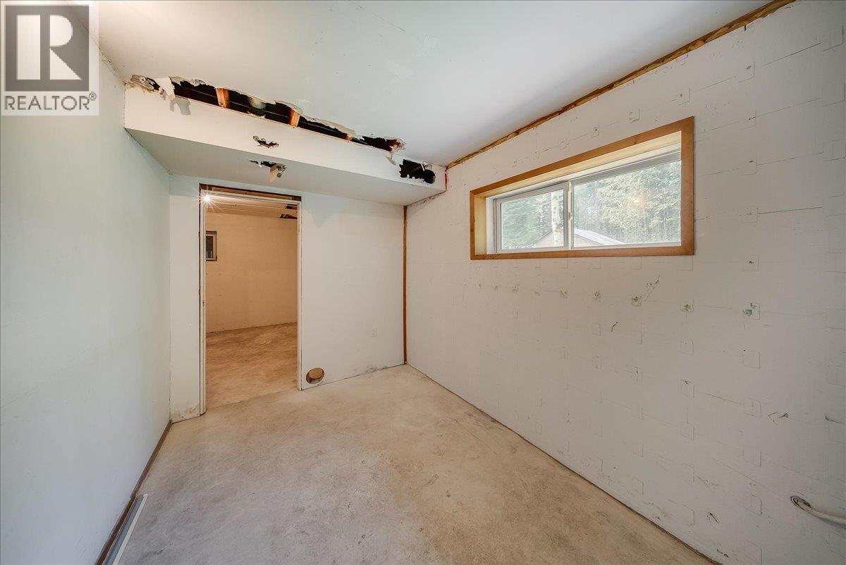210 & 206 Belmond Road, Salmo, British Columbia  V0G 1Z0 - Photo 24 - 10400439