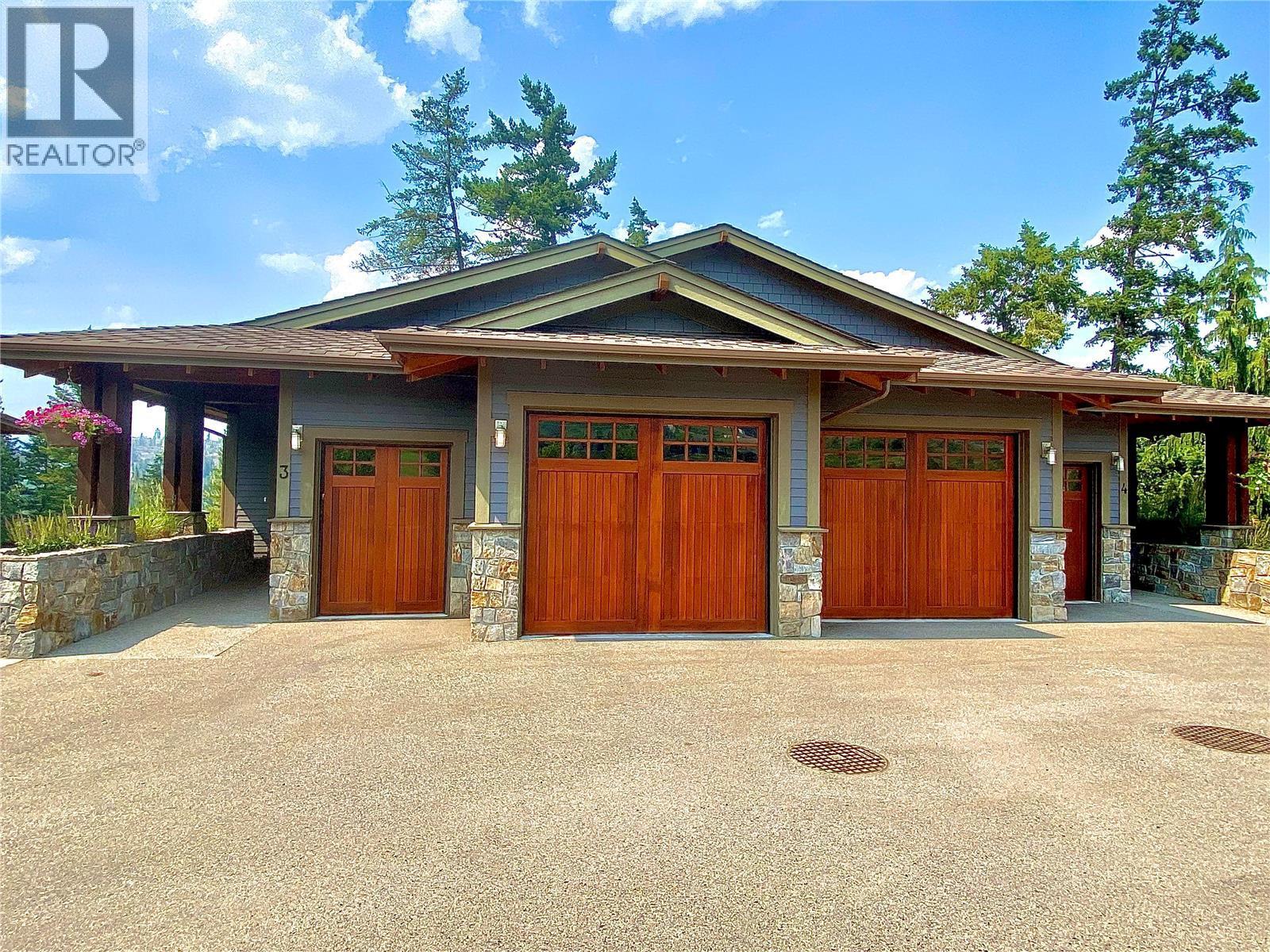 101 Dormie Drive Unit# 3e, Vernon, British Columbia  V1H 1Y6 - Photo 2 - 10400540