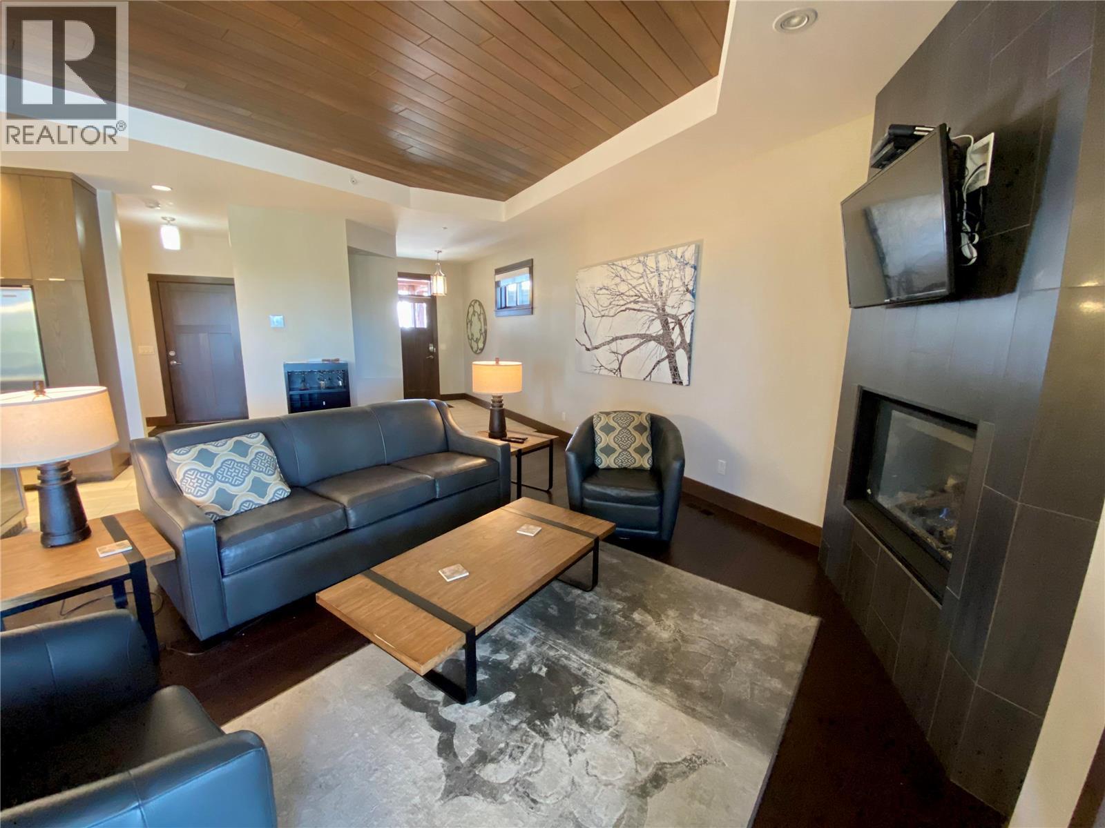101 Dormie Drive Unit# 3e, Vernon, British Columbia  V1H 1Y6 - Photo 3 - 10400540