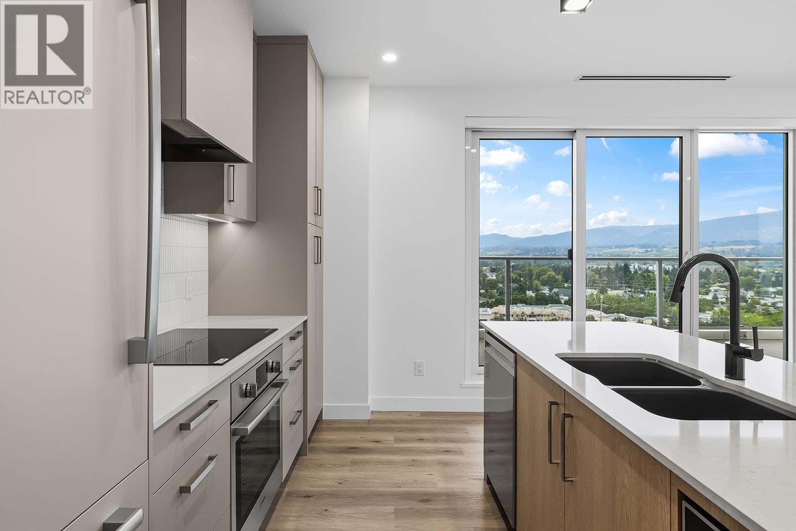 3300 Lakeshore Drive Unit# 1101, Kelowna, British Columbia  V1W 0J9 - Photo 16 - 10400509