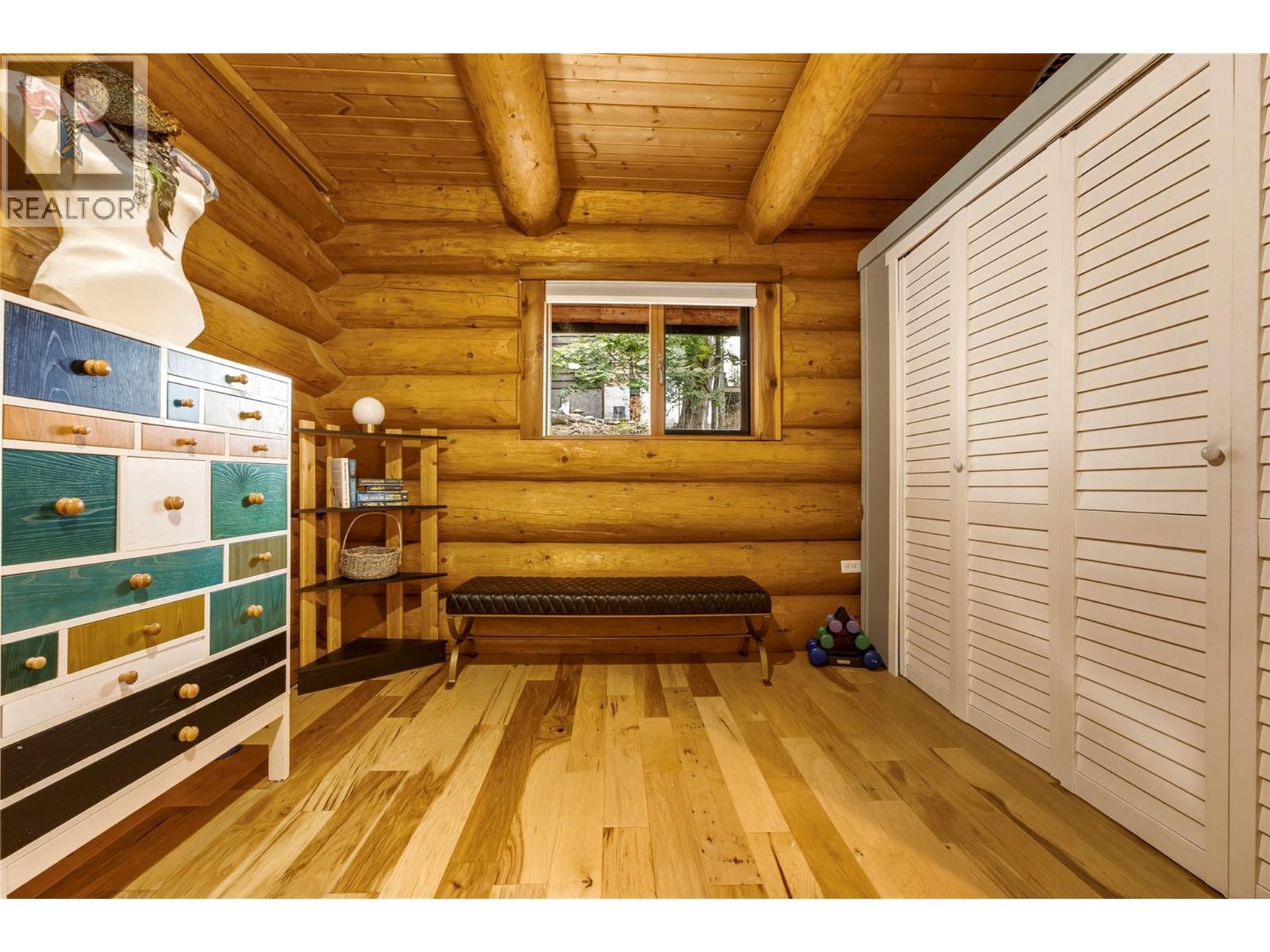 1934 Paly Road, Kelowna, British Columbia  V1V 2B9 - Photo 16 - 10400403