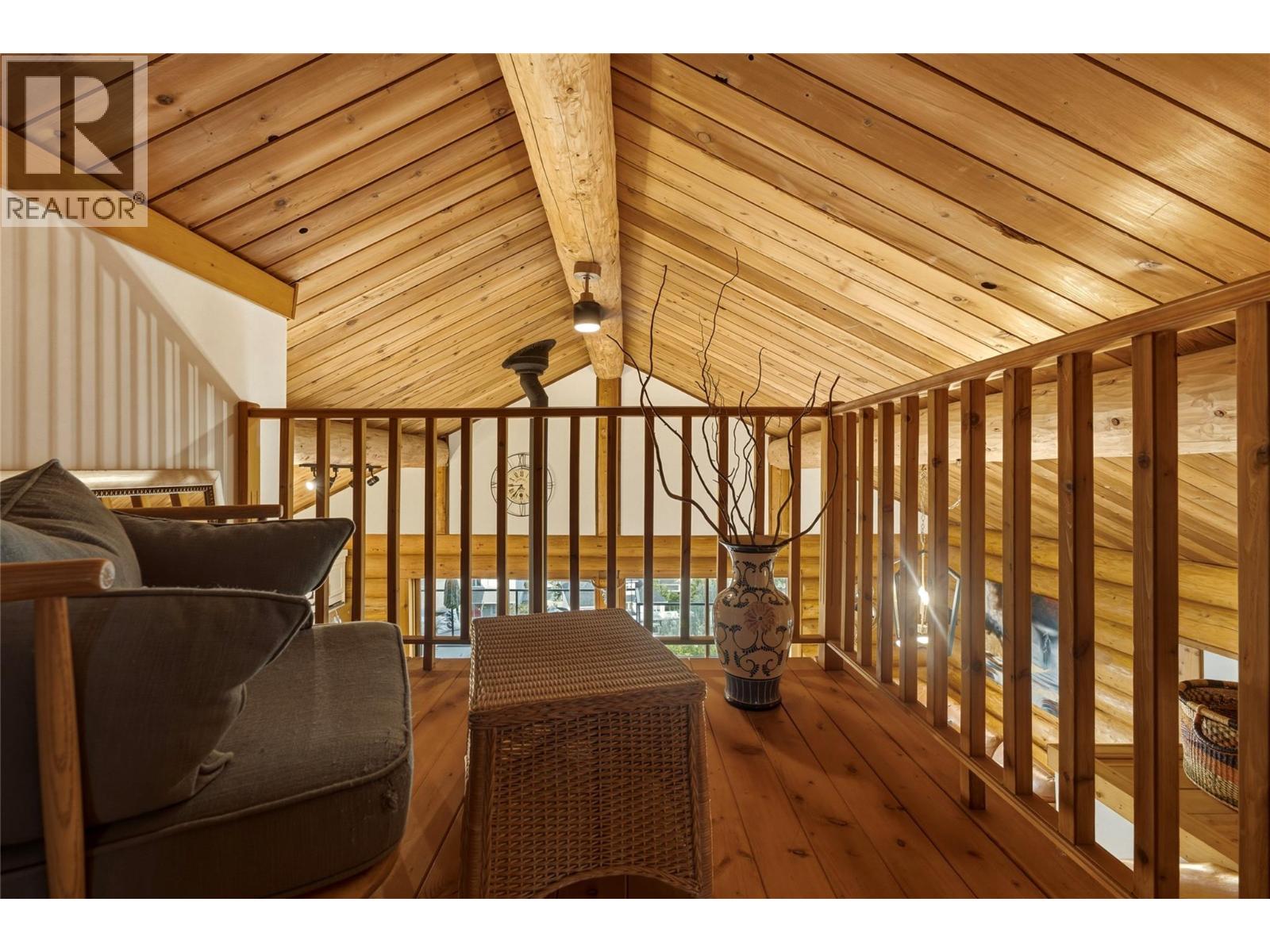1934 Paly Road, Kelowna, British Columbia  V1V 2B9 - Photo 23 - 10400403