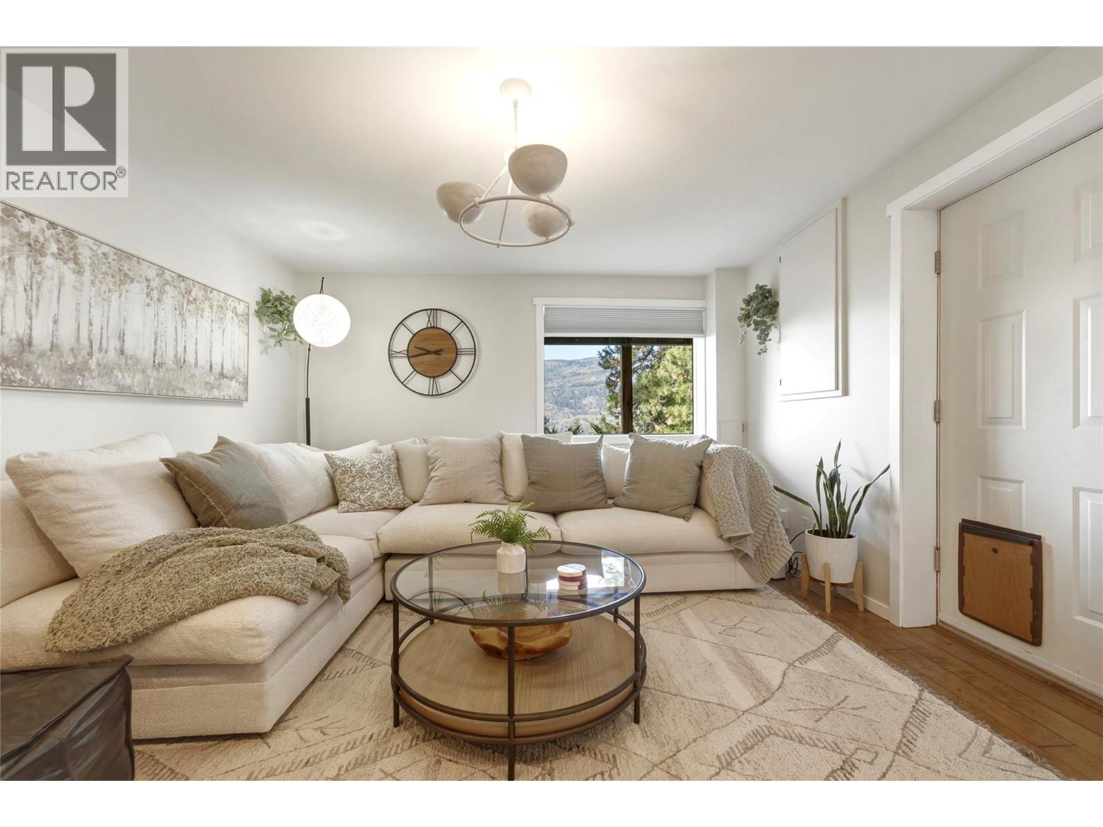 1934 Paly Road, Kelowna, British Columbia  V1V 2B9 - Photo 26 - 10400403