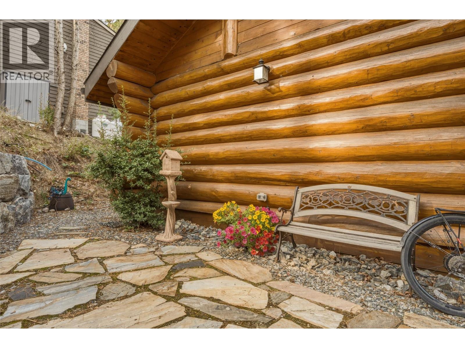 1934 Paly Road, Kelowna, British Columbia  V1V 2B9 - Photo 37 - 10400403