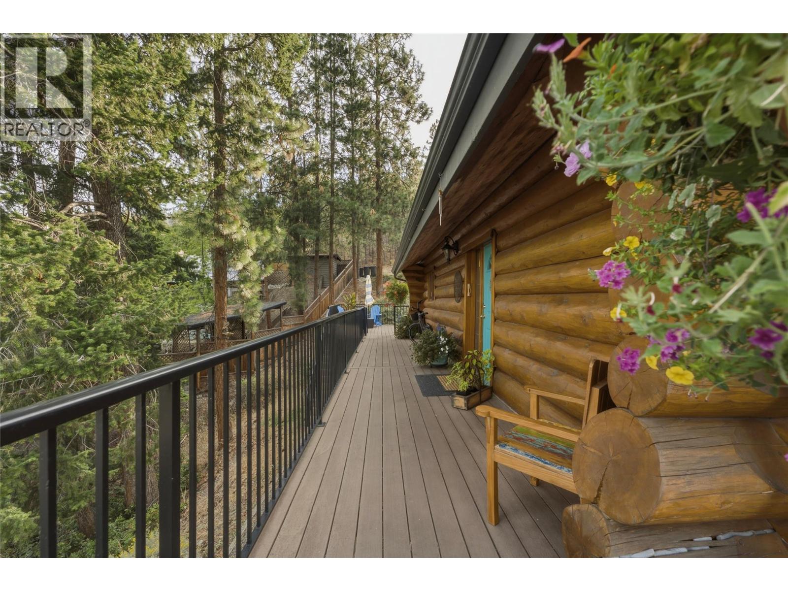 1934 Paly Road, Kelowna, British Columbia  V1V 2B9 - Photo 39 - 10400403