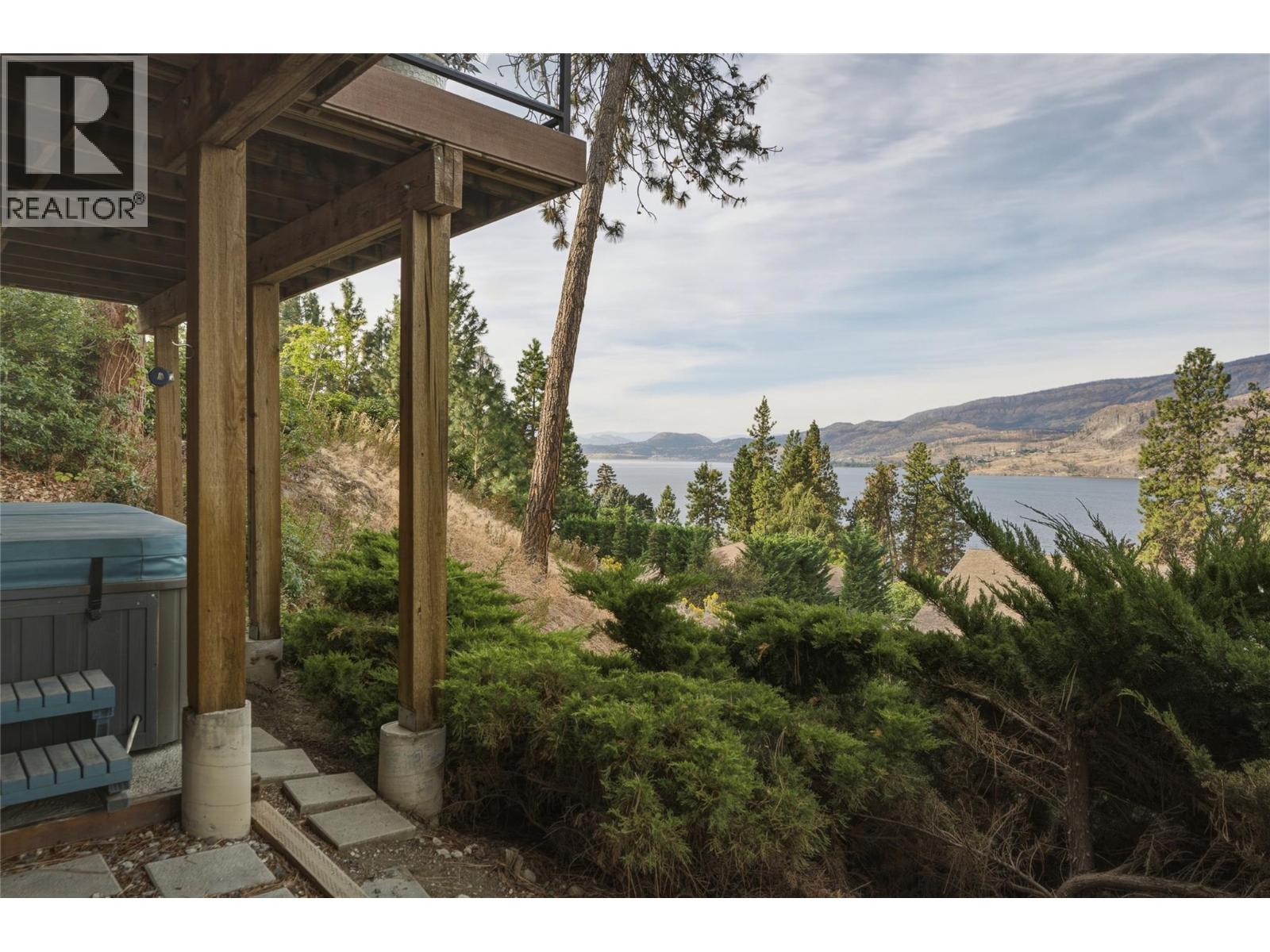 1934 Paly Road, Kelowna, British Columbia  V1V 2B9 - Photo 42 - 10400403