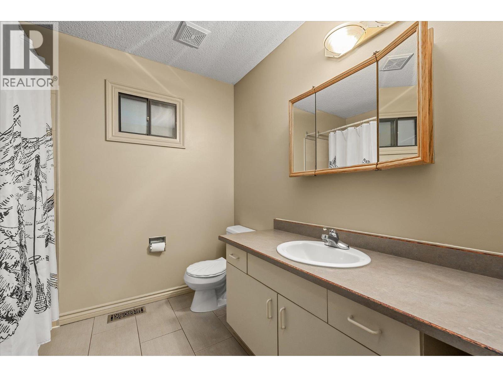 1485 Leaside Avenue, Kelowna, British Columbia  V1Y 3X5 - Photo 16 - 10400308