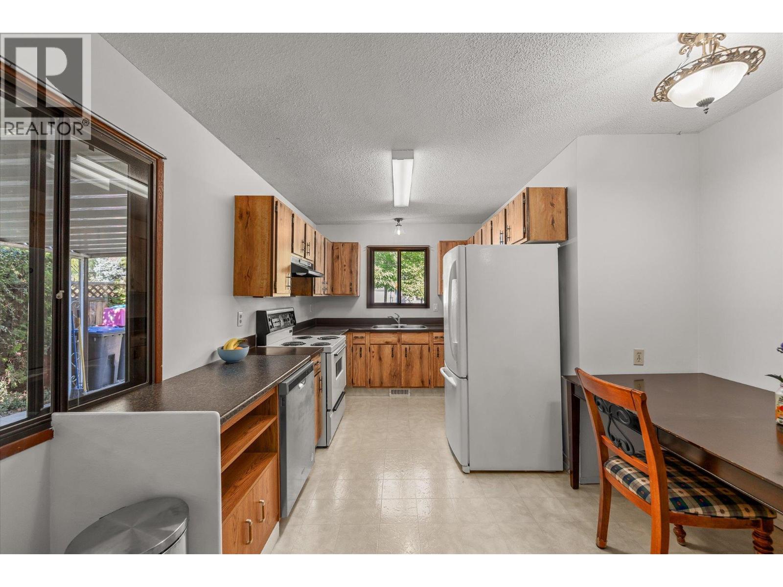 1485 Leaside Avenue, Kelowna, British Columbia  V1Y 3X5 - Photo 4 - 10400308