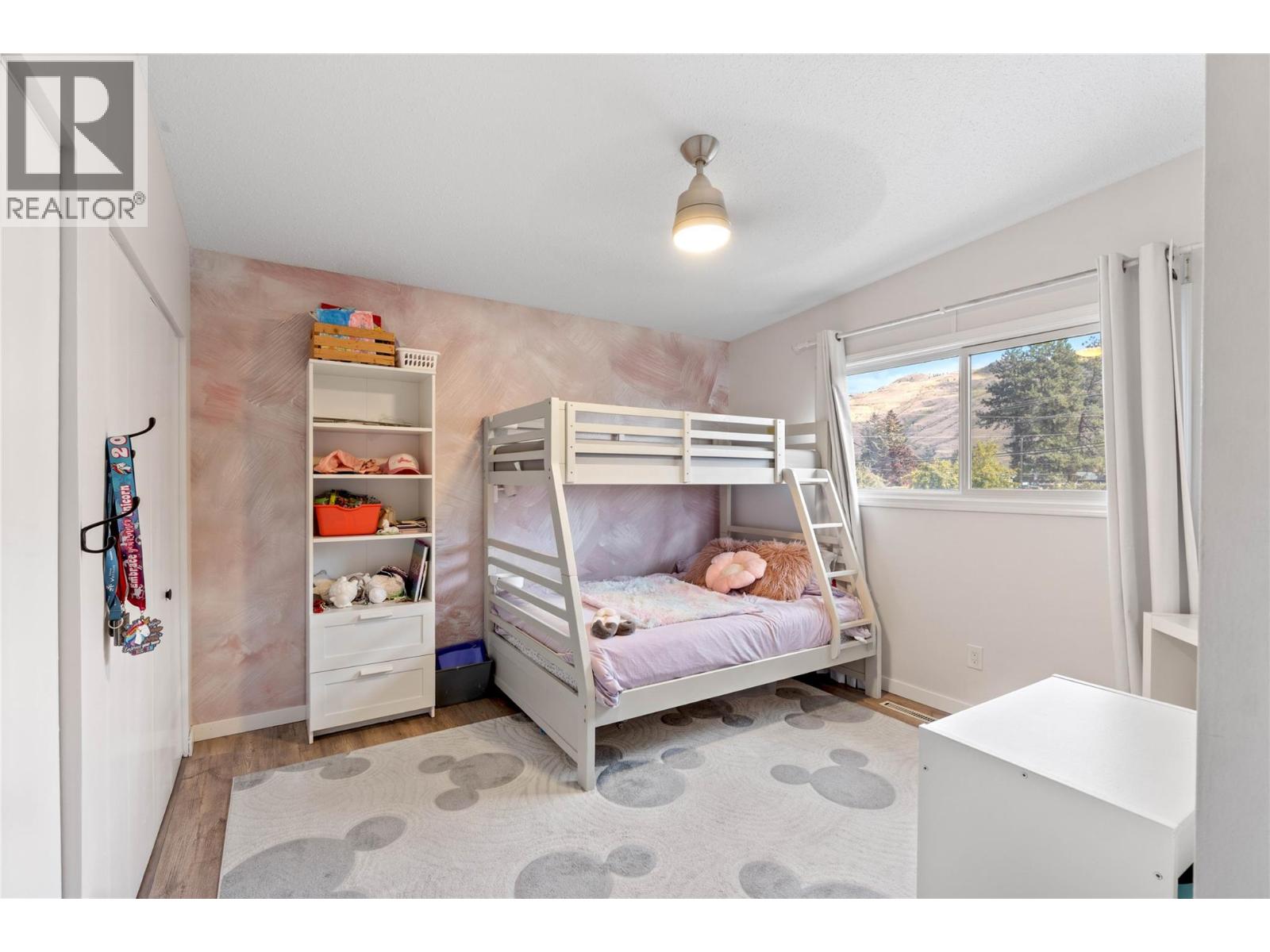 811 Sumac Place, Kamloops, British Columbia  V2B 6R4 - Photo 12 - 10400259