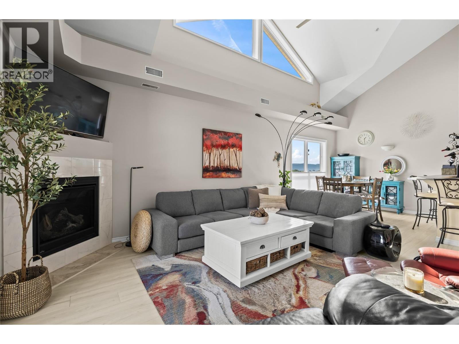 2388 Baron Road Unit# 413, Kelowna, British Columbia  V1X 6X4 - Photo 1 - 10399695