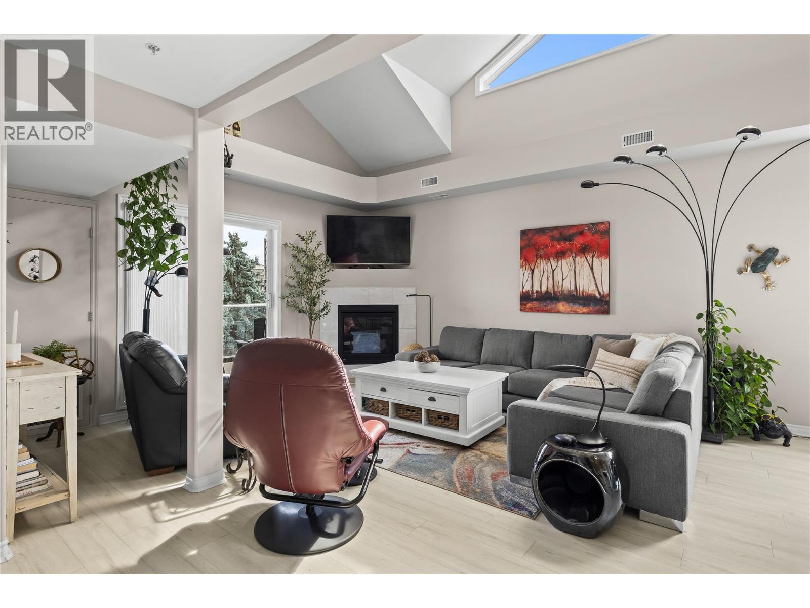 2388 Baron Road Unit# 413, Kelowna, British Columbia  V1X 6X4 - Photo 2 - 10399695