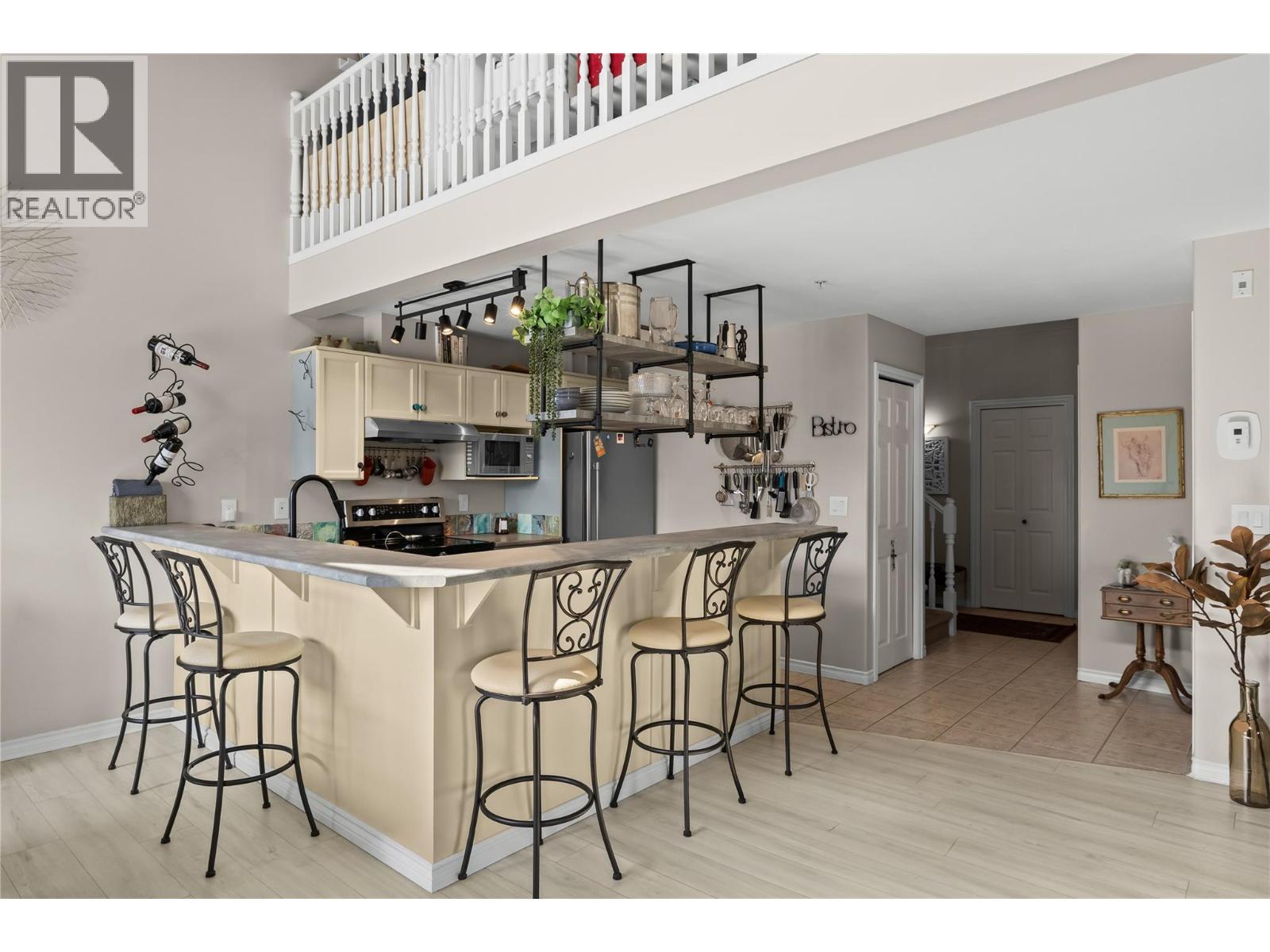 2388 Baron Road Unit# 413, Kelowna, British Columbia  V1X 6X4 - Photo 4 - 10399695