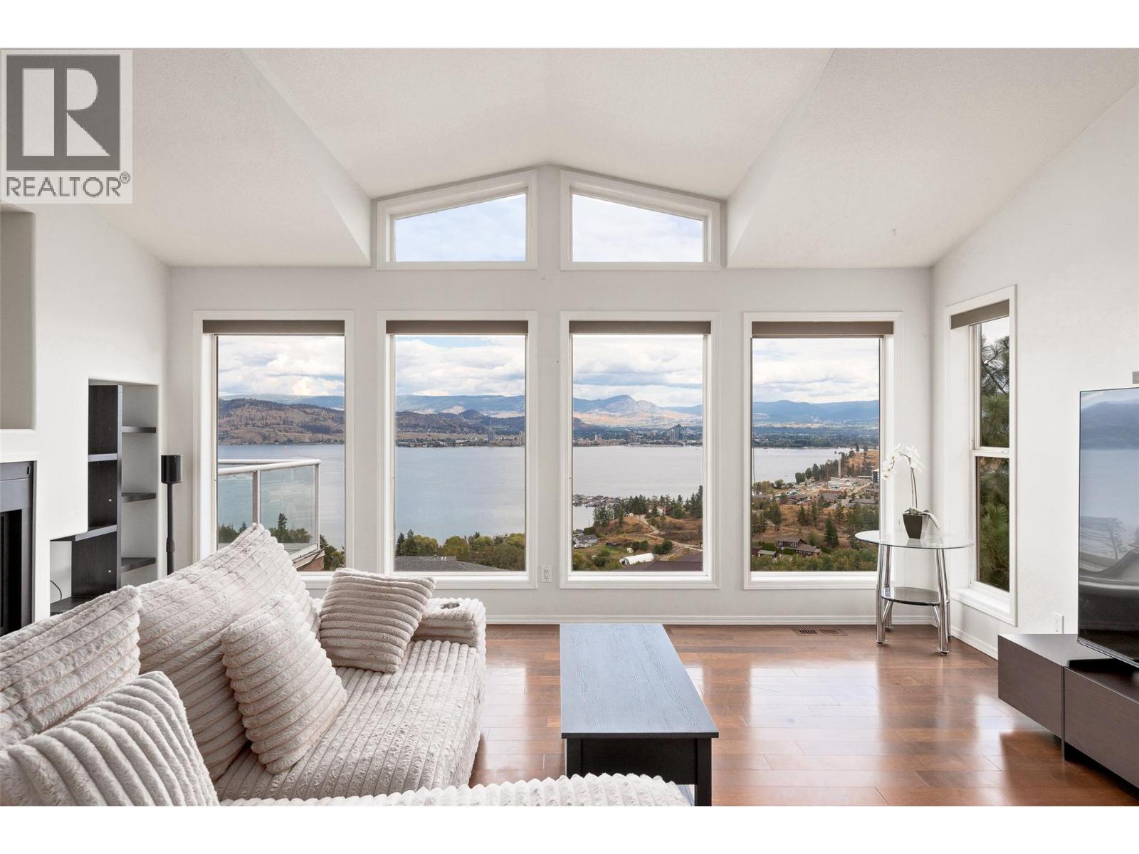 1525 Bear Creek Road Unit# 14, Kelowna, British Columbia  V1Z 3R6 - Photo 1 - 10399176