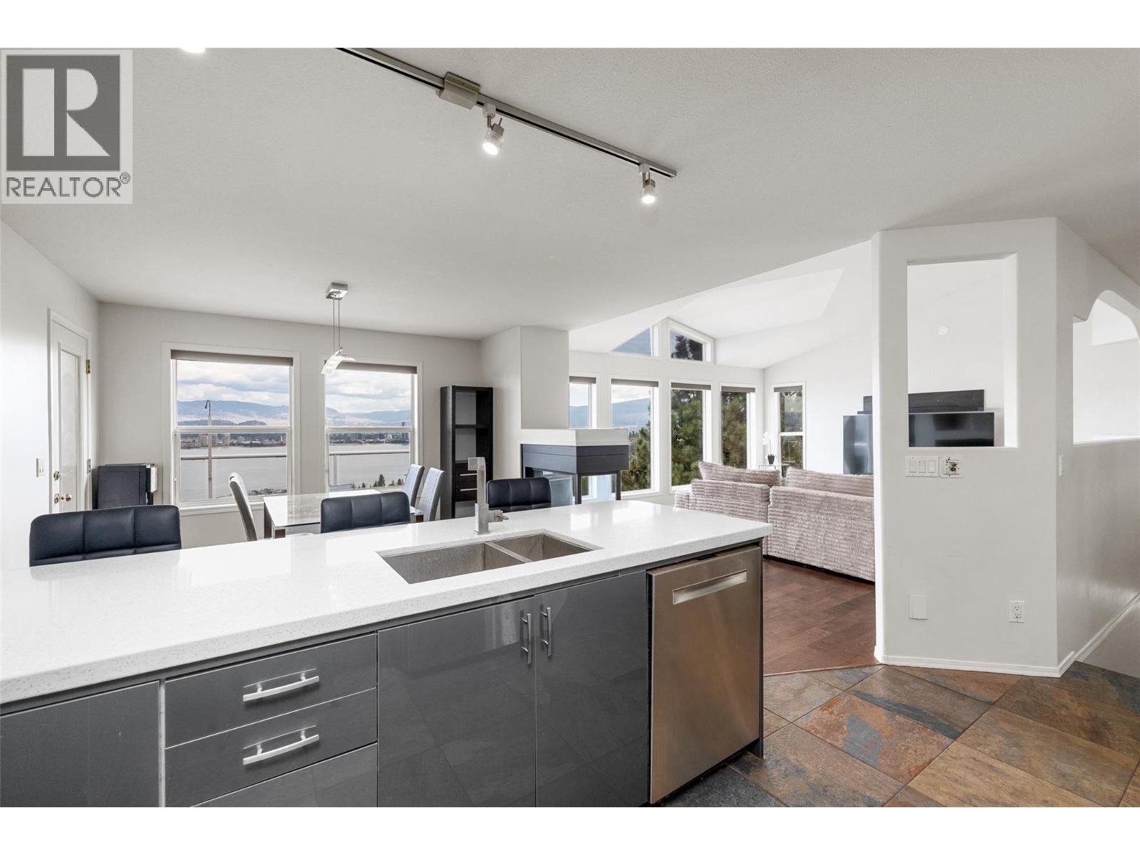 1525 Bear Creek Road Unit# 14, Kelowna, British Columbia  V1Z 3R6 - Photo 16 - 10399176