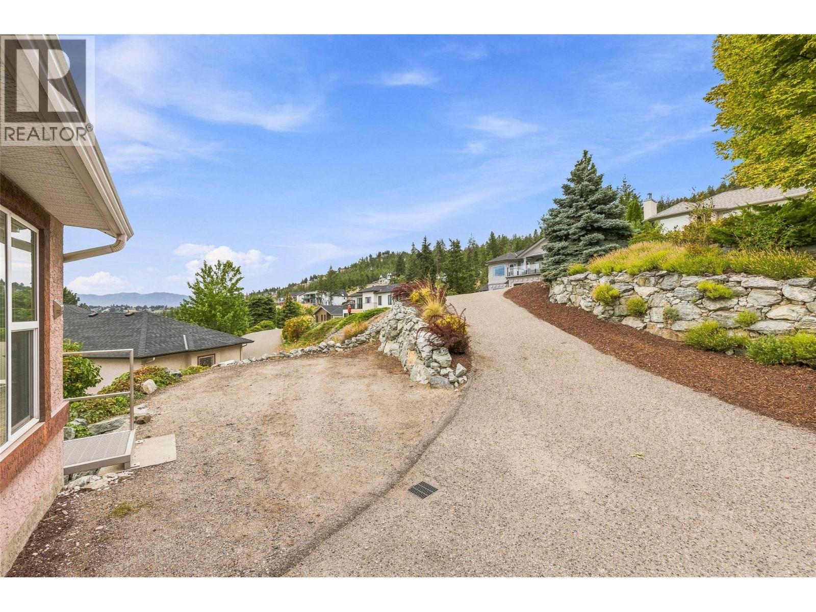 1525 Bear Creek Road Unit# 14, Kelowna, British Columbia  V1Z 3R6 - Photo 54 - 10399176