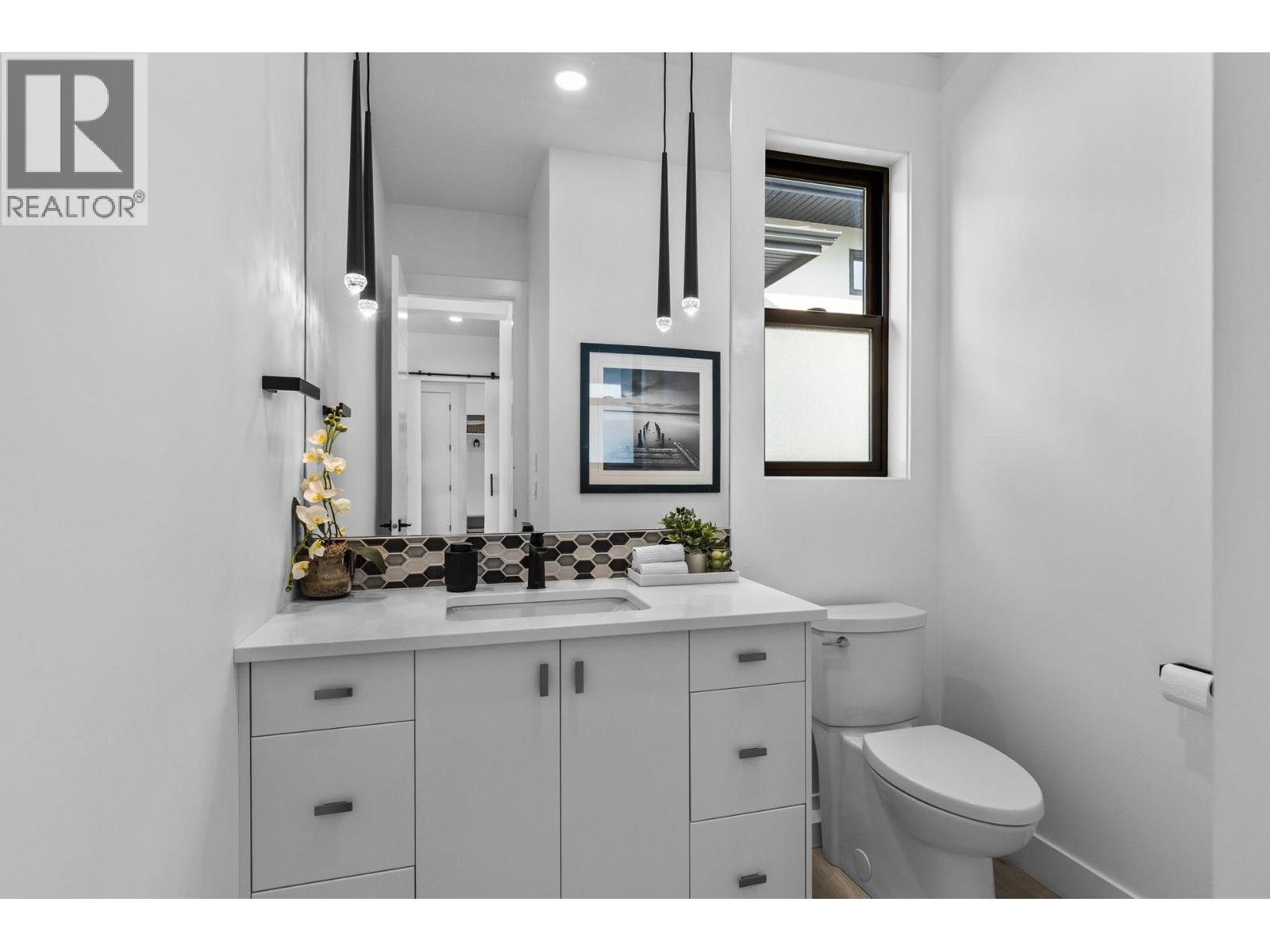 1539 Rocky Point Drive, Kelowna, British Columbia  V1V 3E2 - Photo 39 - 10400280