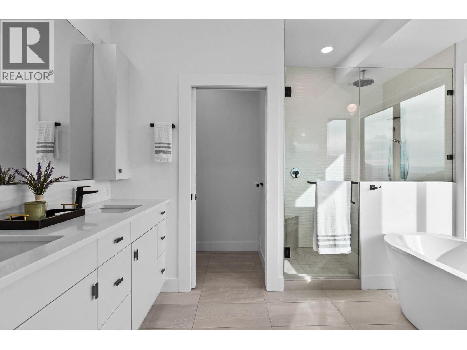1539 Rocky Point Drive, Kelowna, British Columbia  V1V 3E2 - Photo 43 - 10400280