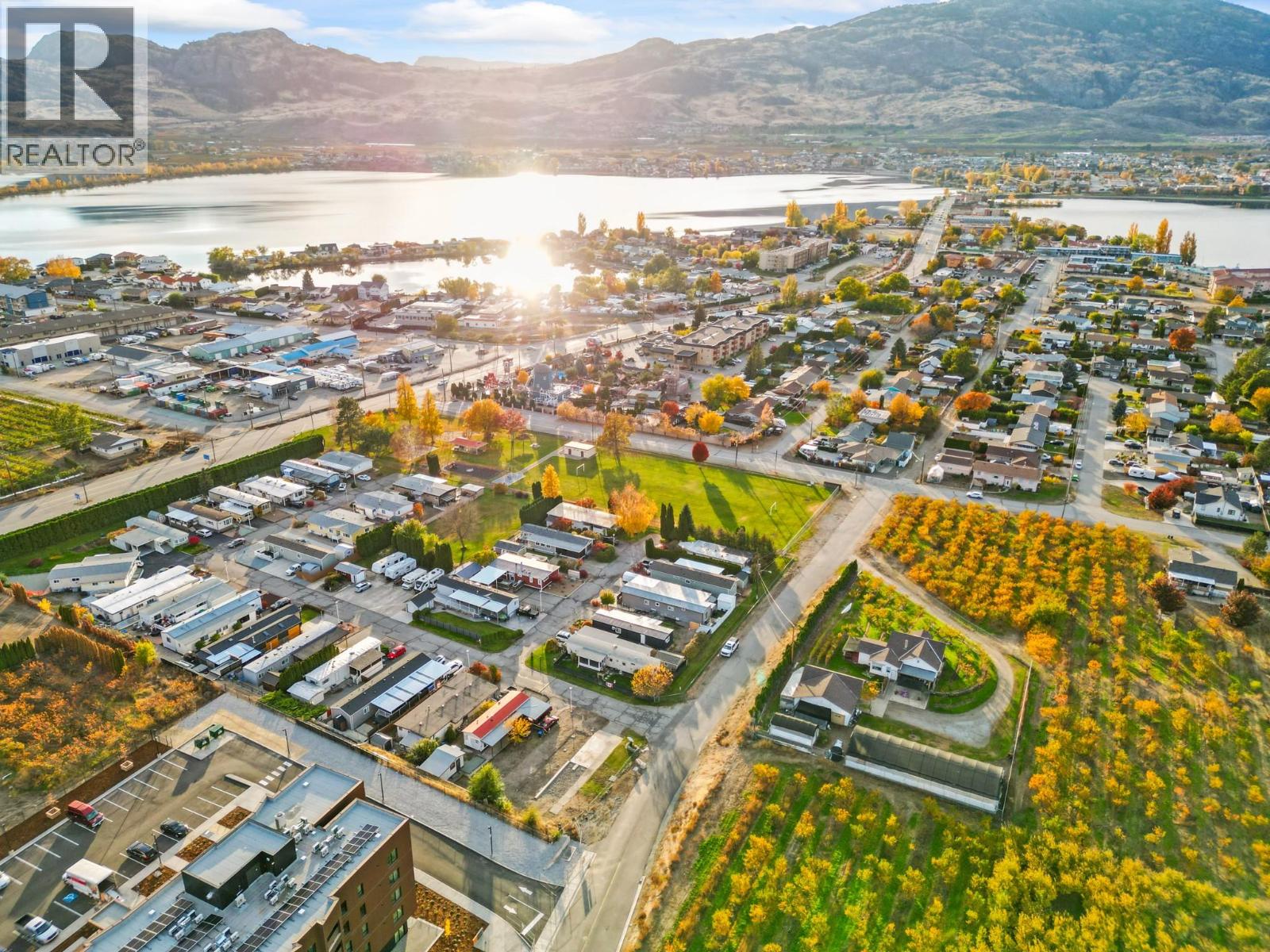 4911 Cedar Lane Unit# 30, Osoyoos, British Columbia  V0H 1V3 - Photo 3 - 10400579