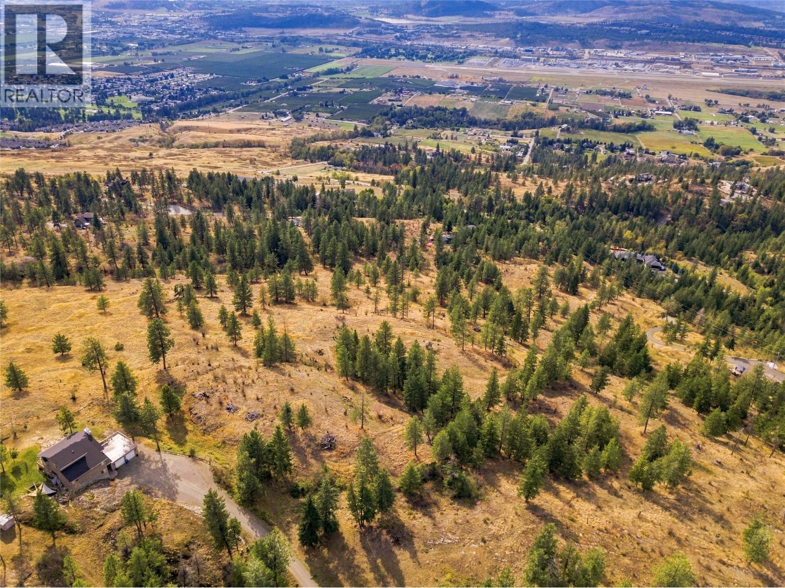 5601 Twin Creek Place, Kelowna, British Columbia  V1X 7V7 - Photo 8 - 10400571