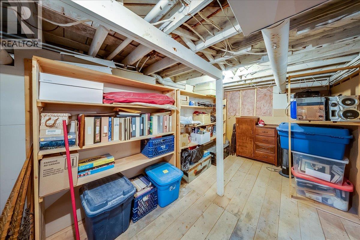 2038 Sixth Avenue, Trail, British Columbia  V1R 3B5 - Photo 23 - 10400227