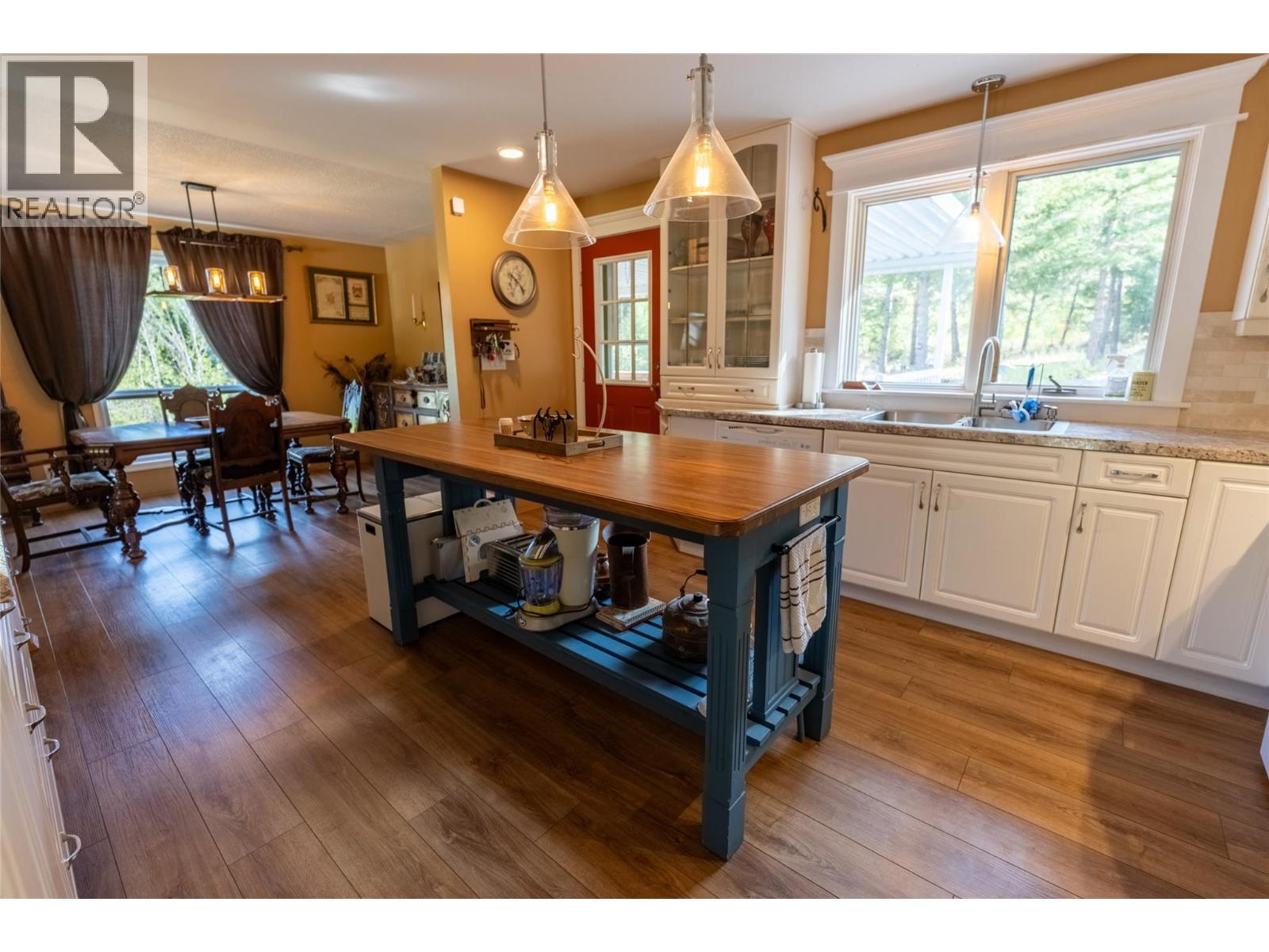 232 Everette Avenue, Greenwood, British Columbia  V0H 1J0 - Photo 33 - 10400608