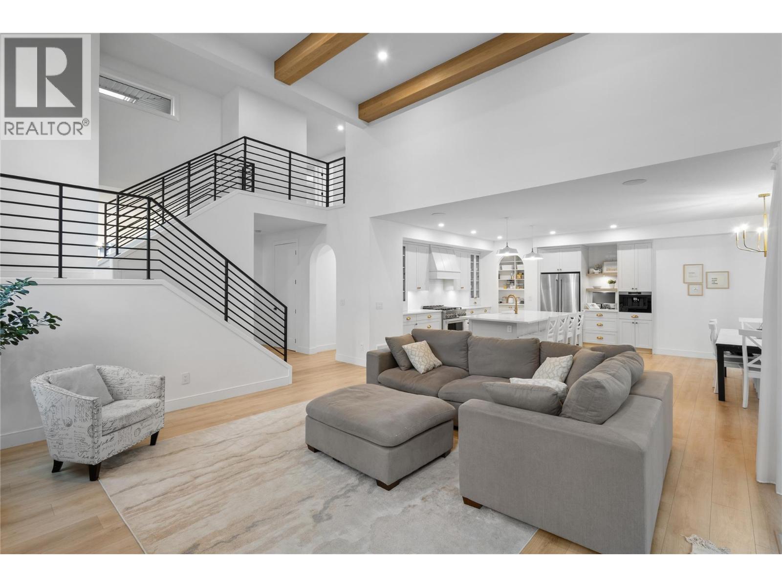 201 Summer Wood Drive, Kelowna, British Columbia  V1V 0C9 - Photo 14 - 10400396