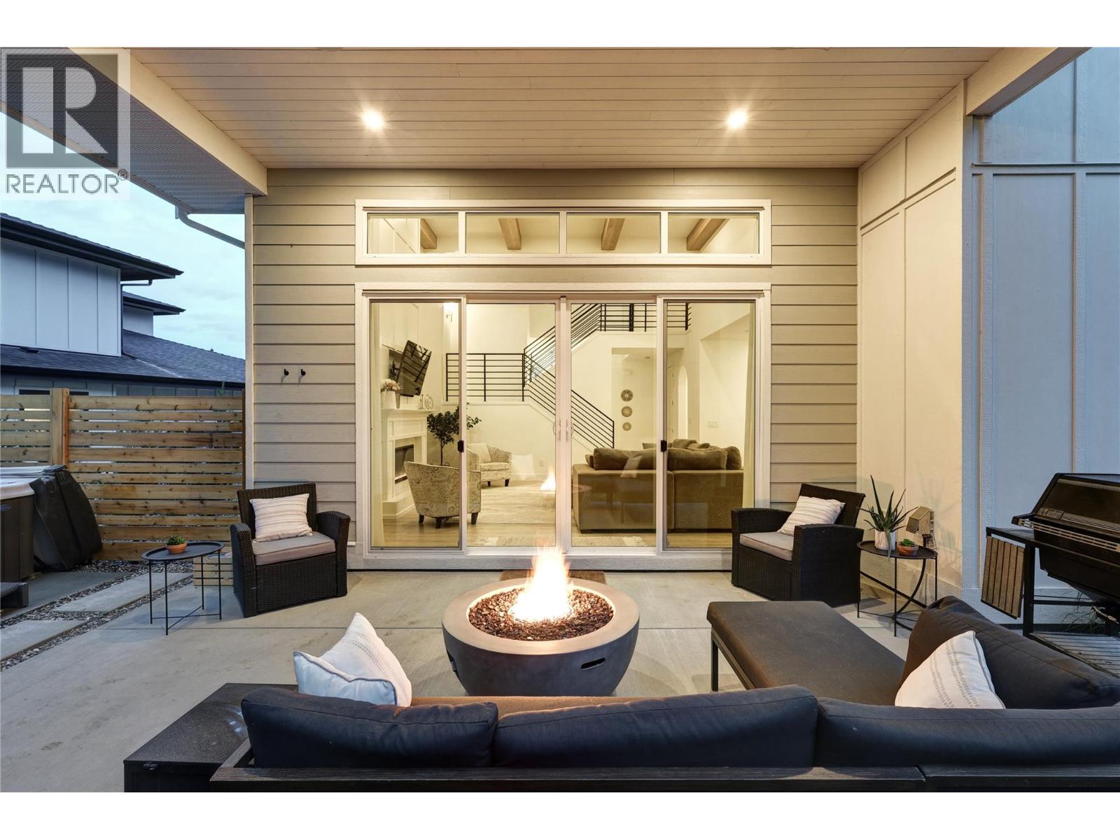 201 Summer Wood Drive, Kelowna, British Columbia  V1V 0C9 - Photo 27 - 10400396