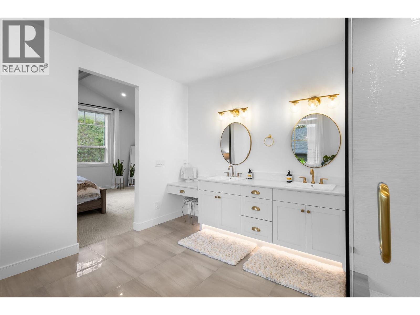 201 Summer Wood Drive, Kelowna, British Columbia  V1V 0C9 - Photo 39 - 10400396