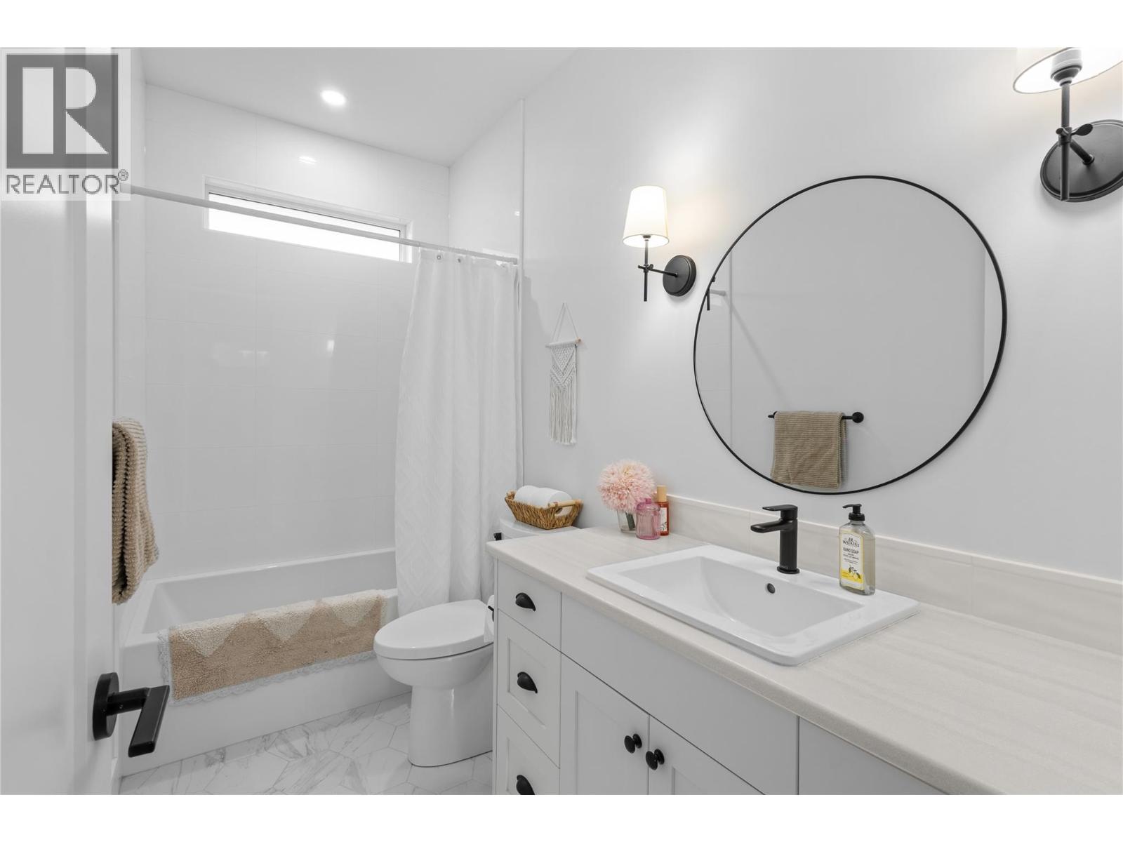 201 Summer Wood Drive, Kelowna, British Columbia  V1V 0C9 - Photo 43 - 10400396