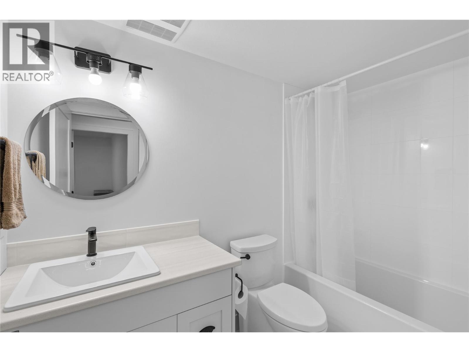201 Summer Wood Drive, Kelowna, British Columbia  V1V 0C9 - Photo 49 - 10400396
