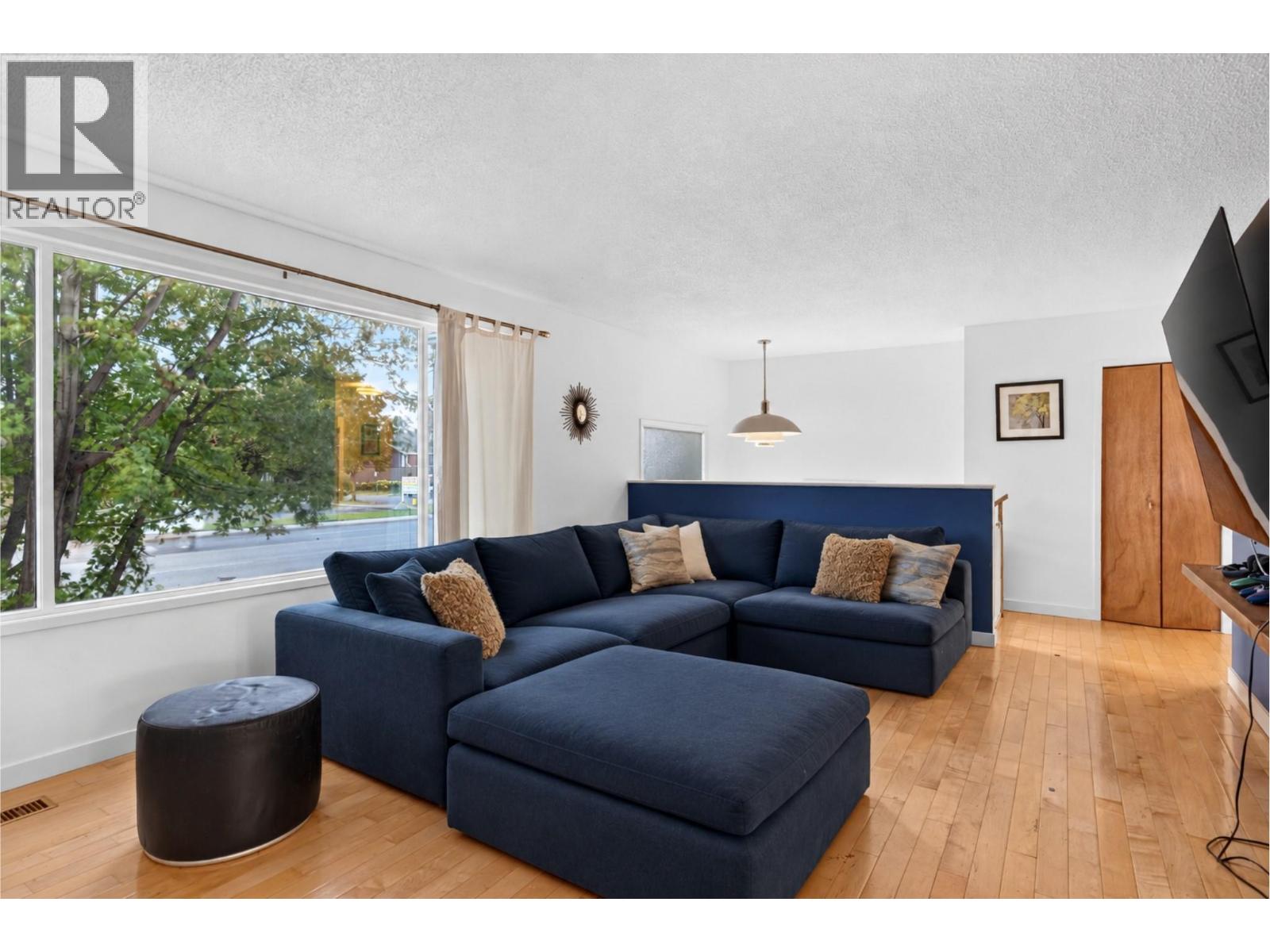1387 Gordon Drive, Kelowna, British Columbia  V1Y 3E9 - Photo 6 - 10400451