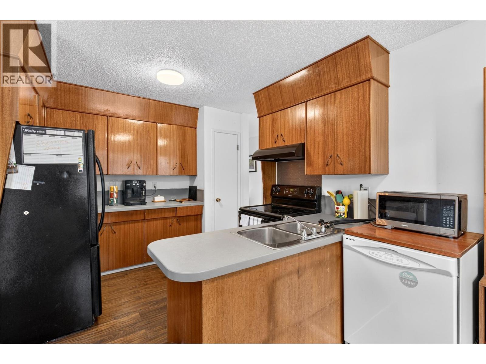 1387 Gordon Drive, Kelowna, British Columbia  V1Y 3E9 - Photo 9 - 10400451