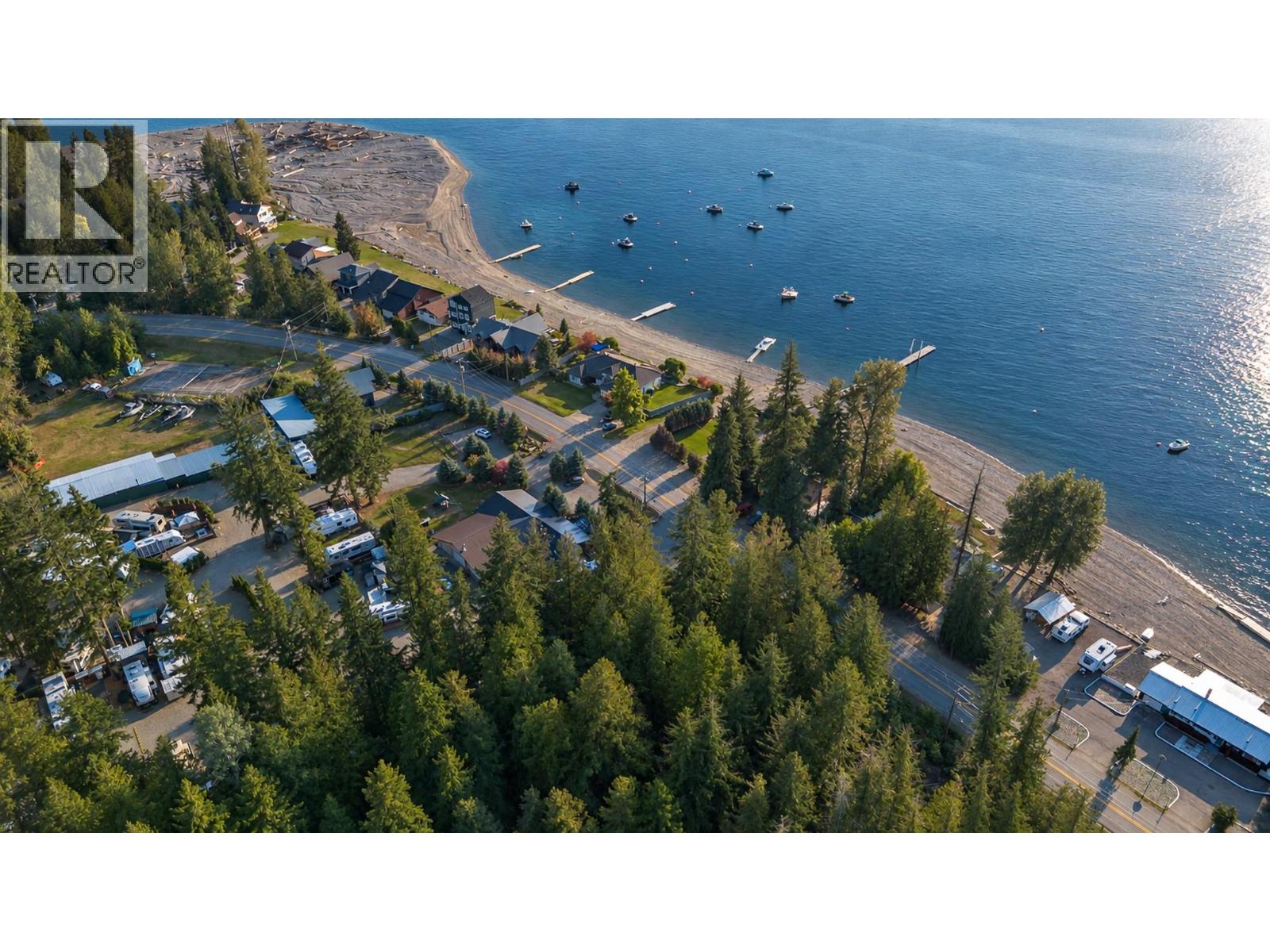6853 Squilax-Anglemont Road Unit# 15, Magna Bay, British Columbia  V0E 1M7 - Photo 15 - 10399195