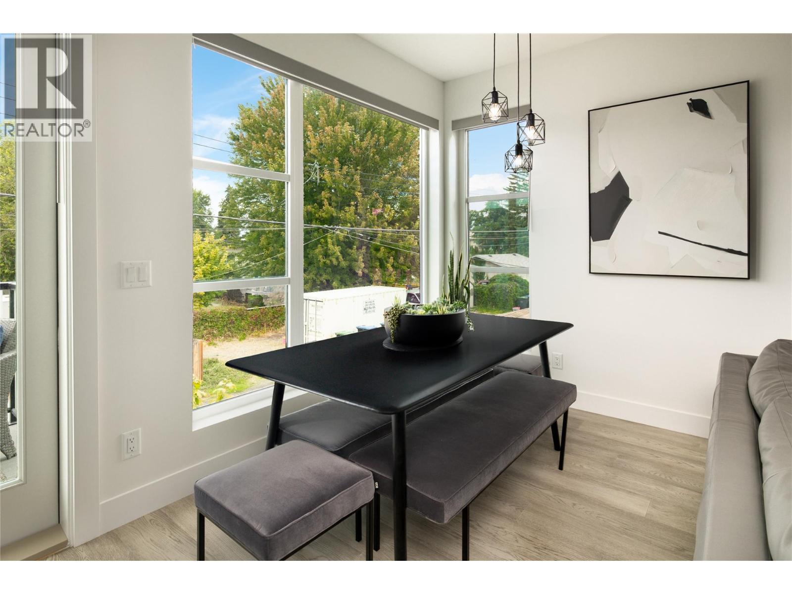 798 Wardlaw Avenue, Kelowna, British Columbia  V1Y 5B9 - Photo 12 - 10399476