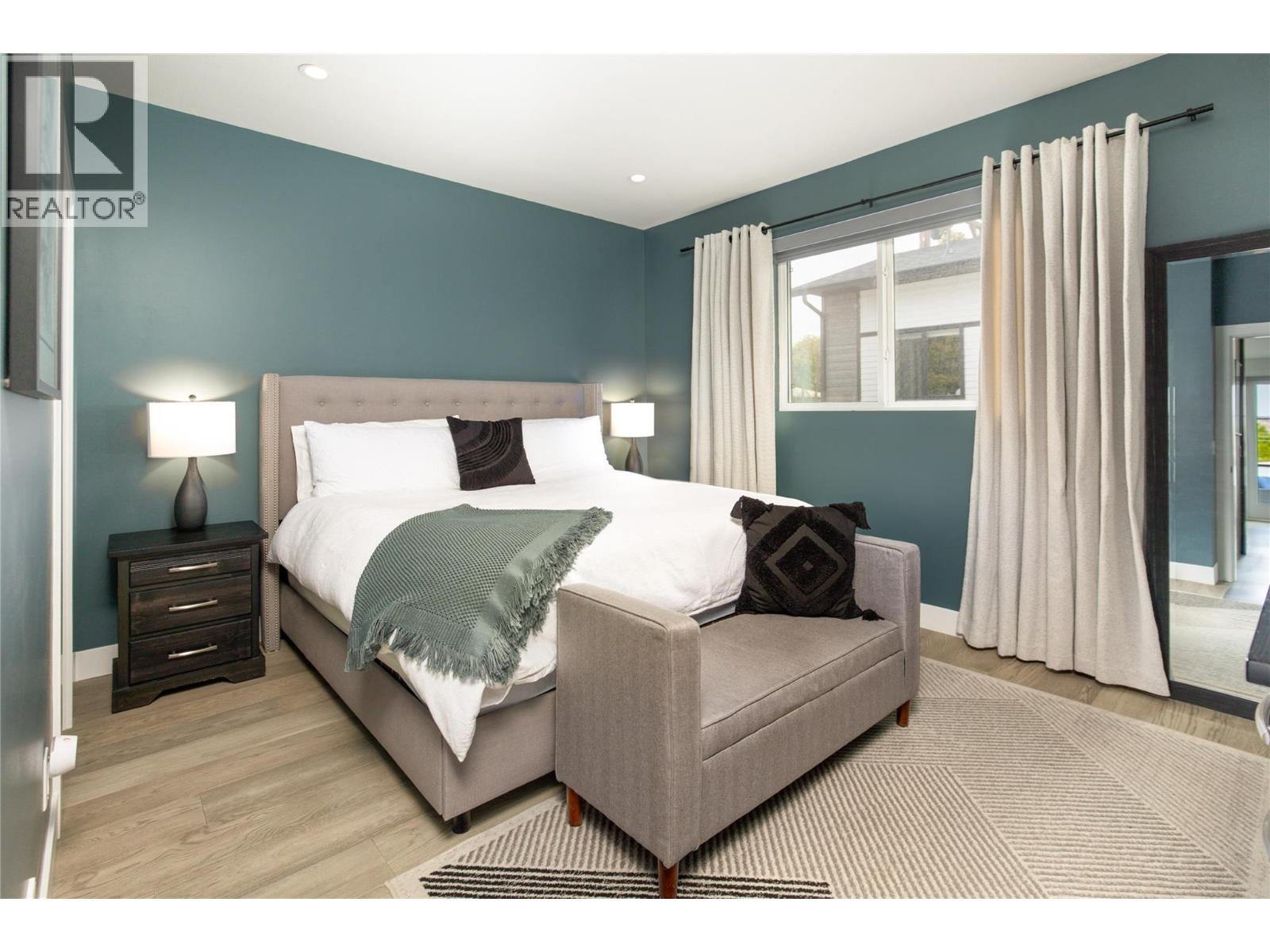 798 Wardlaw Avenue, Kelowna, British Columbia  V1Y 5B9 - Photo 14 - 10399476