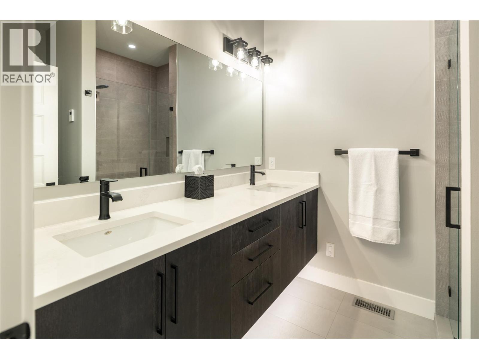 798 Wardlaw Avenue, Kelowna, British Columbia  V1Y 5B9 - Photo 16 - 10399476
