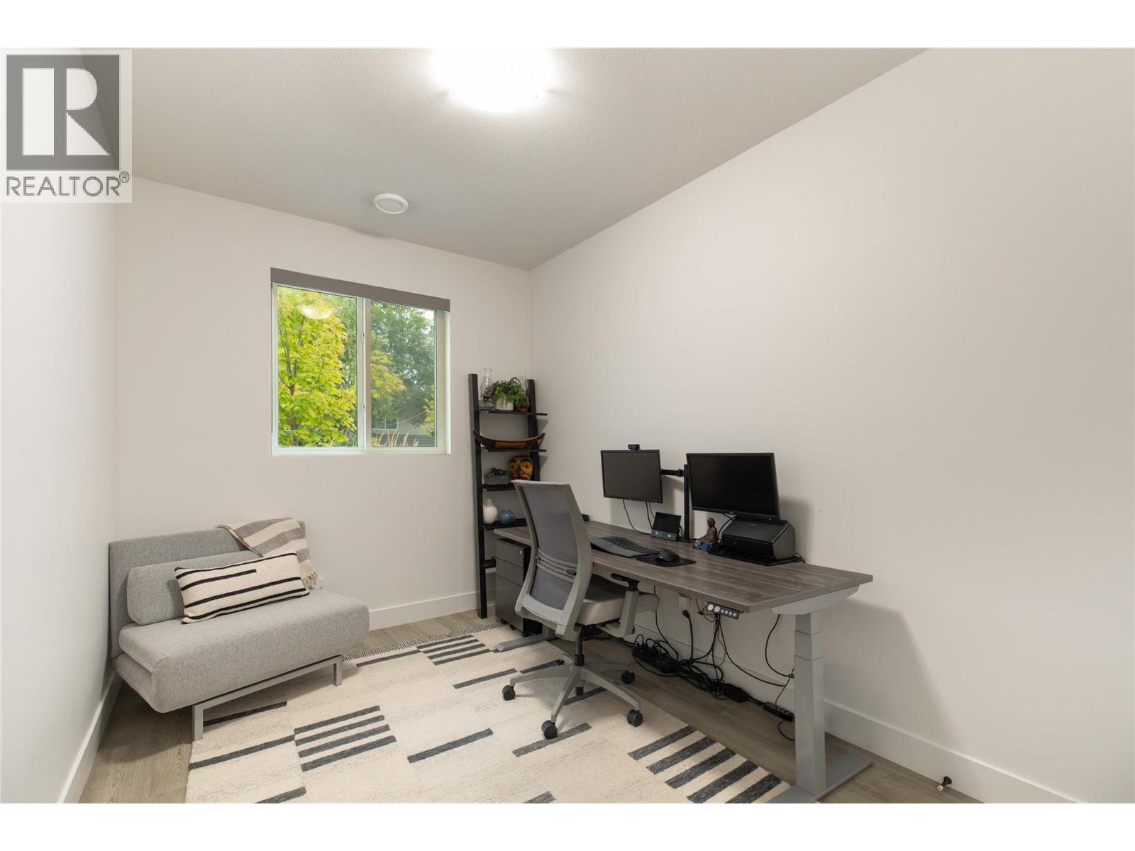 798 Wardlaw Avenue, Kelowna, British Columbia  V1Y 5B9 - Photo 38 - 10399476