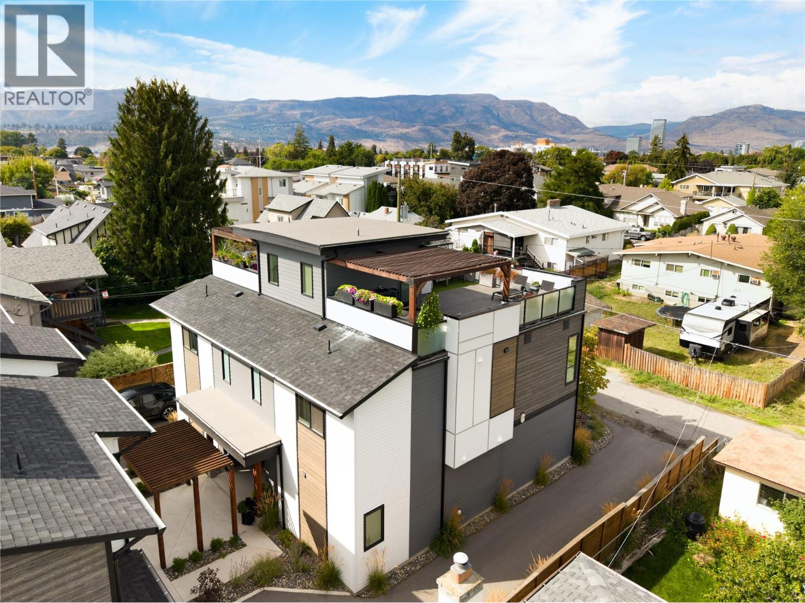 798 Wardlaw Avenue, Kelowna, British Columbia  V1Y 5B9 - Photo 46 - 10399476