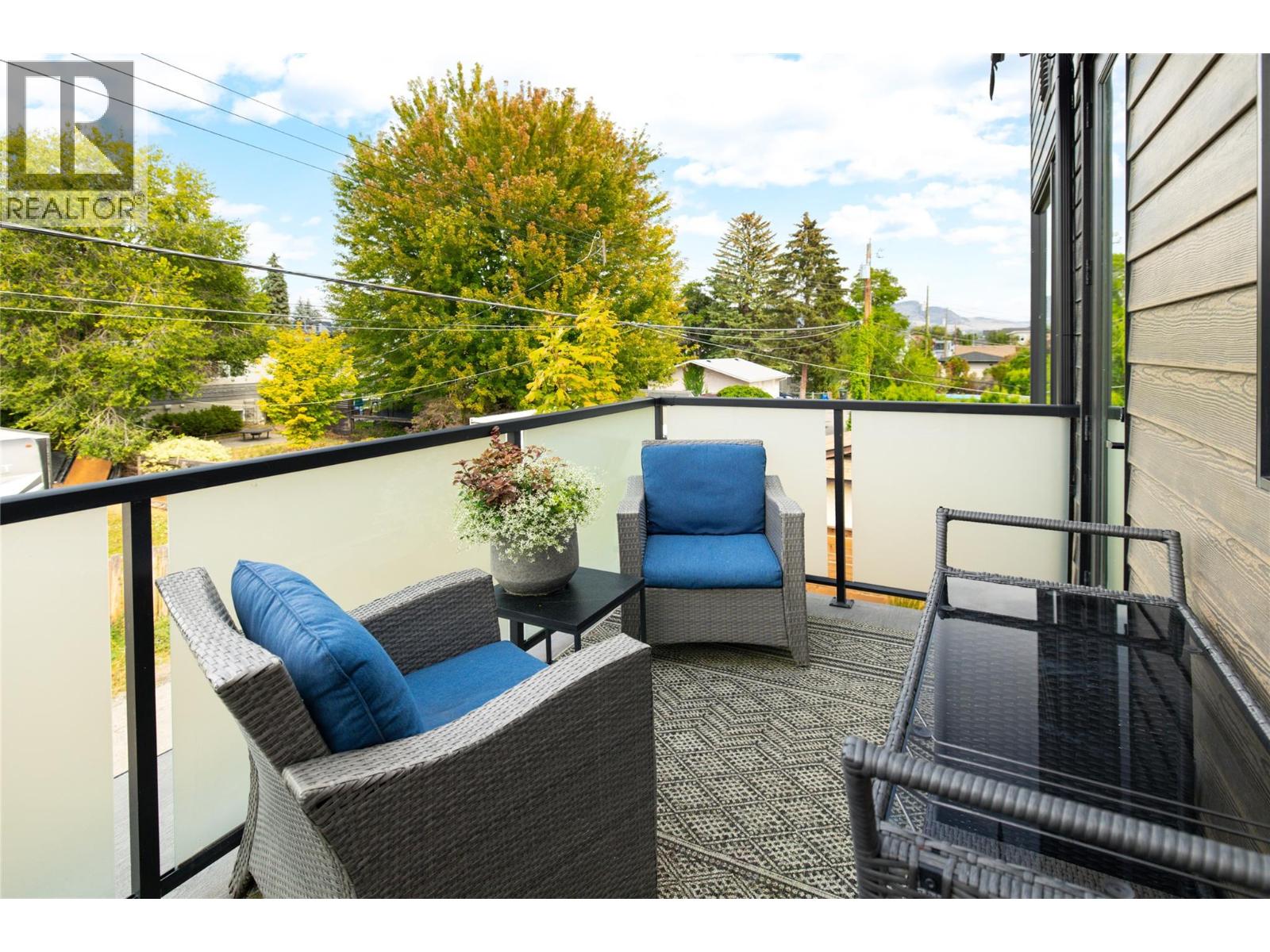 798 Wardlaw Avenue, Kelowna, British Columbia  V1Y 5B9 - Photo 5 - 10399476