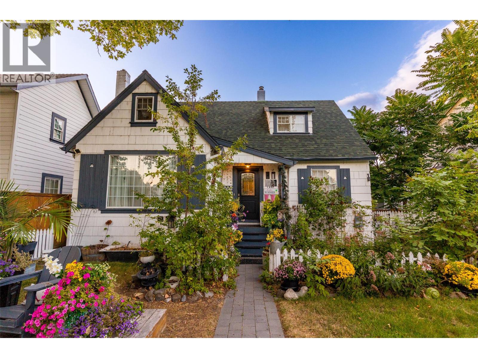 260 Lake Avenue, Kelowna, British Columbia  V1Y 5W7 - Photo 1 - 10400126