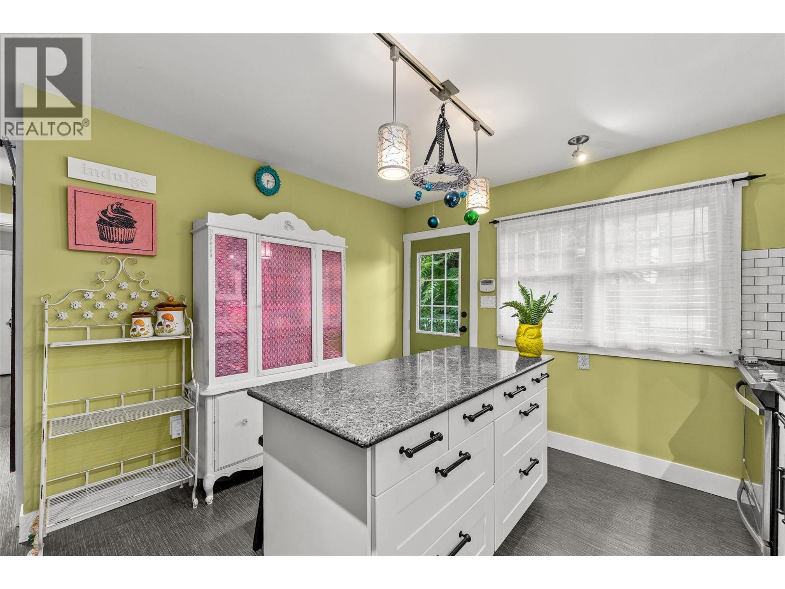260 Lake Avenue, Kelowna, British Columbia  V1Y 5W7 - Photo 17 - 10400126