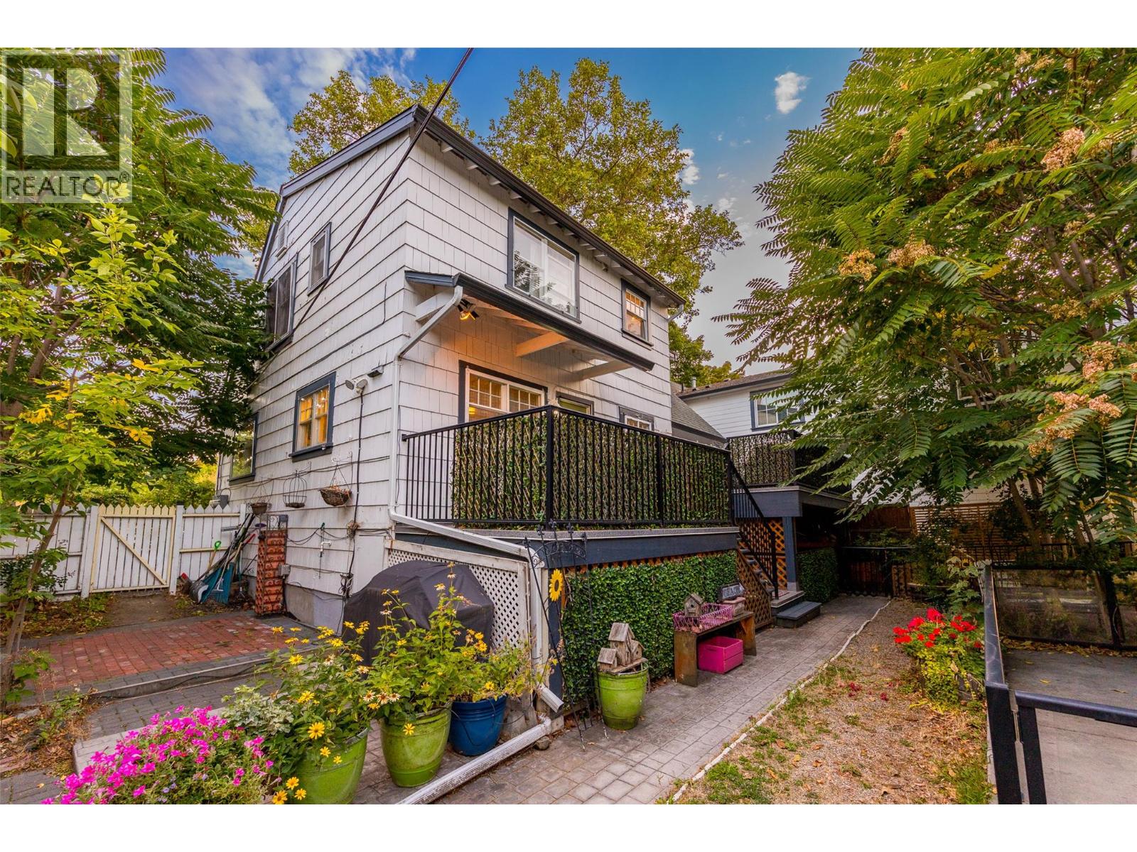 260 Lake Avenue, Kelowna, British Columbia  V1Y 5W7 - Photo 23 - 10400126