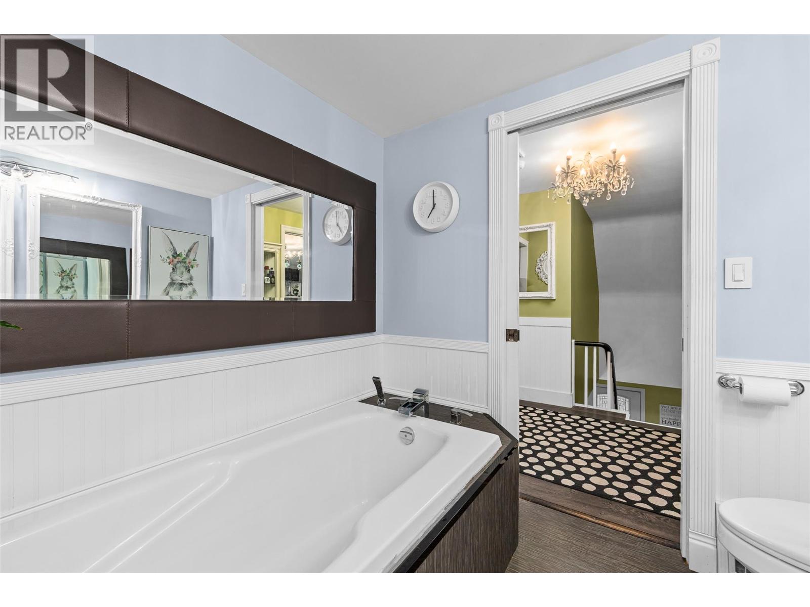 260 Lake Avenue, Kelowna, British Columbia  V1Y 5W7 - Photo 34 - 10400126