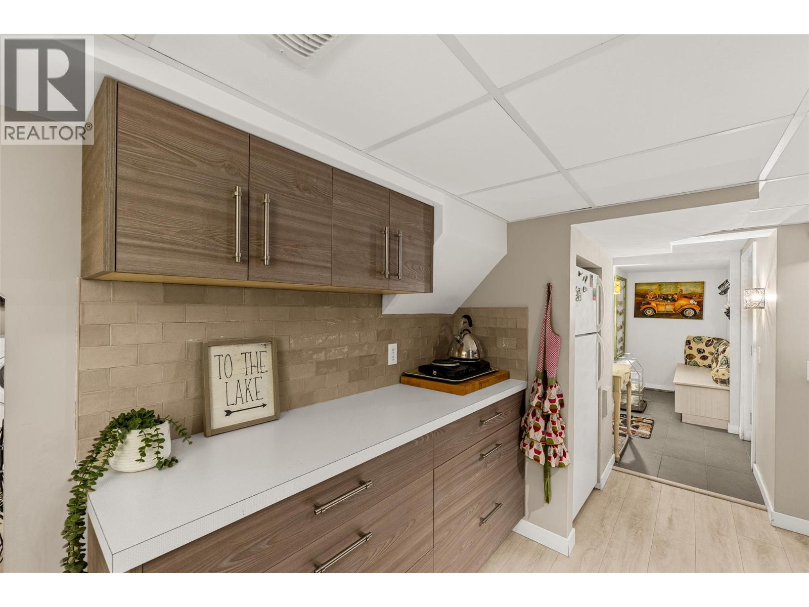 260 Lake Avenue, Kelowna, British Columbia  V1Y 5W7 - Photo 43 - 10400126